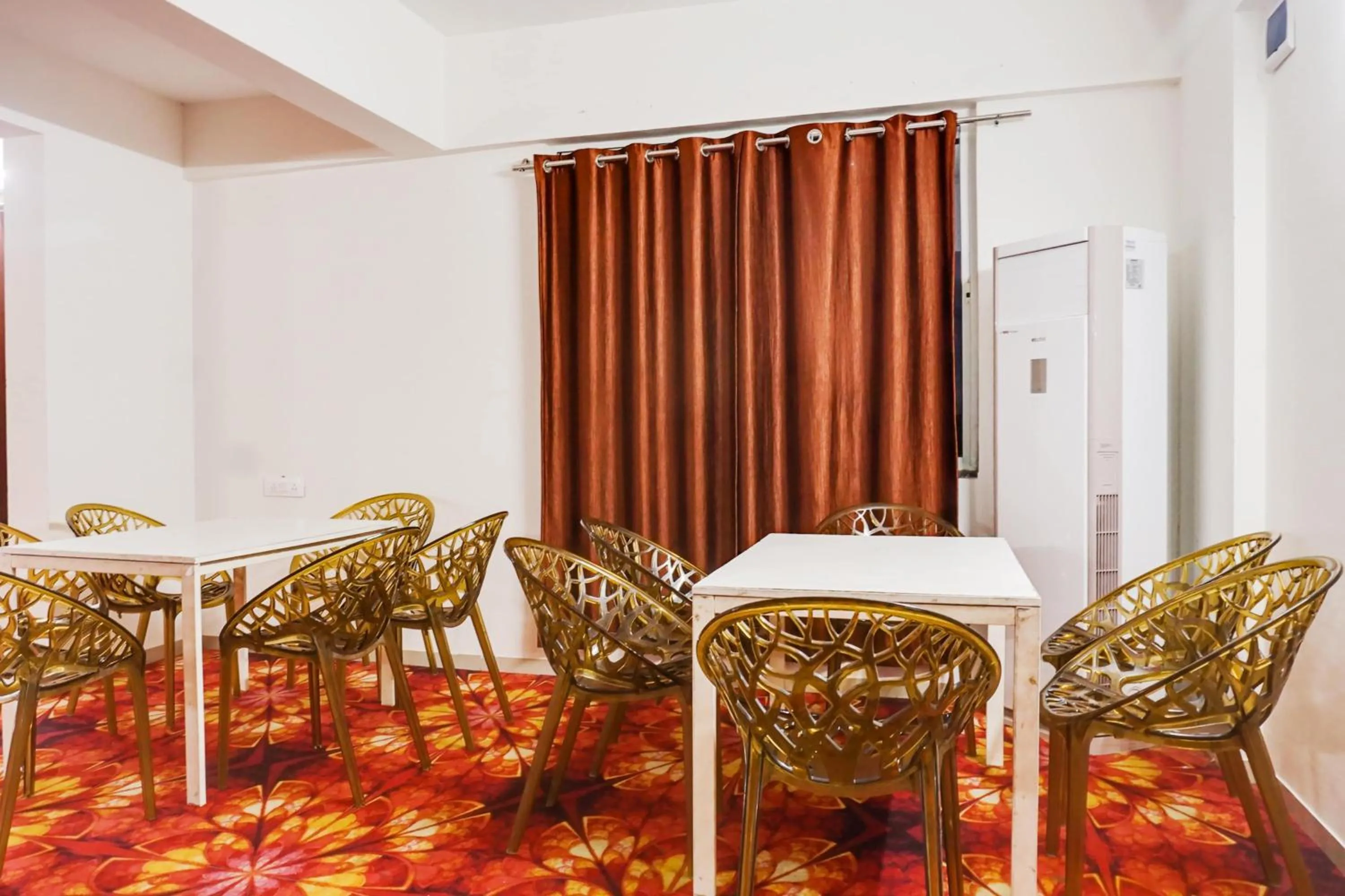 Other in Super Townhouse Lohegaon Near Pune Airport formerly Landmark Regency