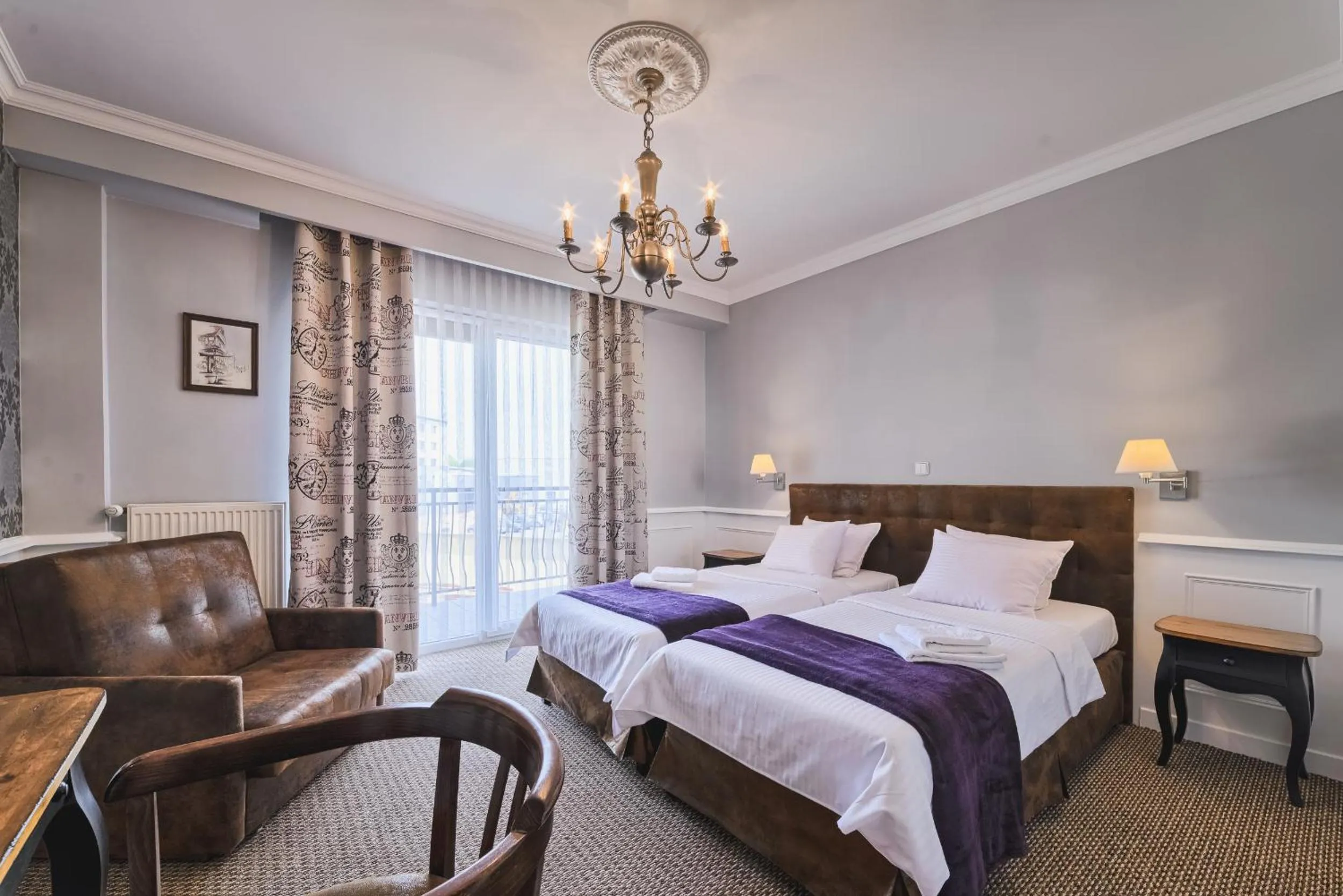 Day, Bed in Grand Częstochowa