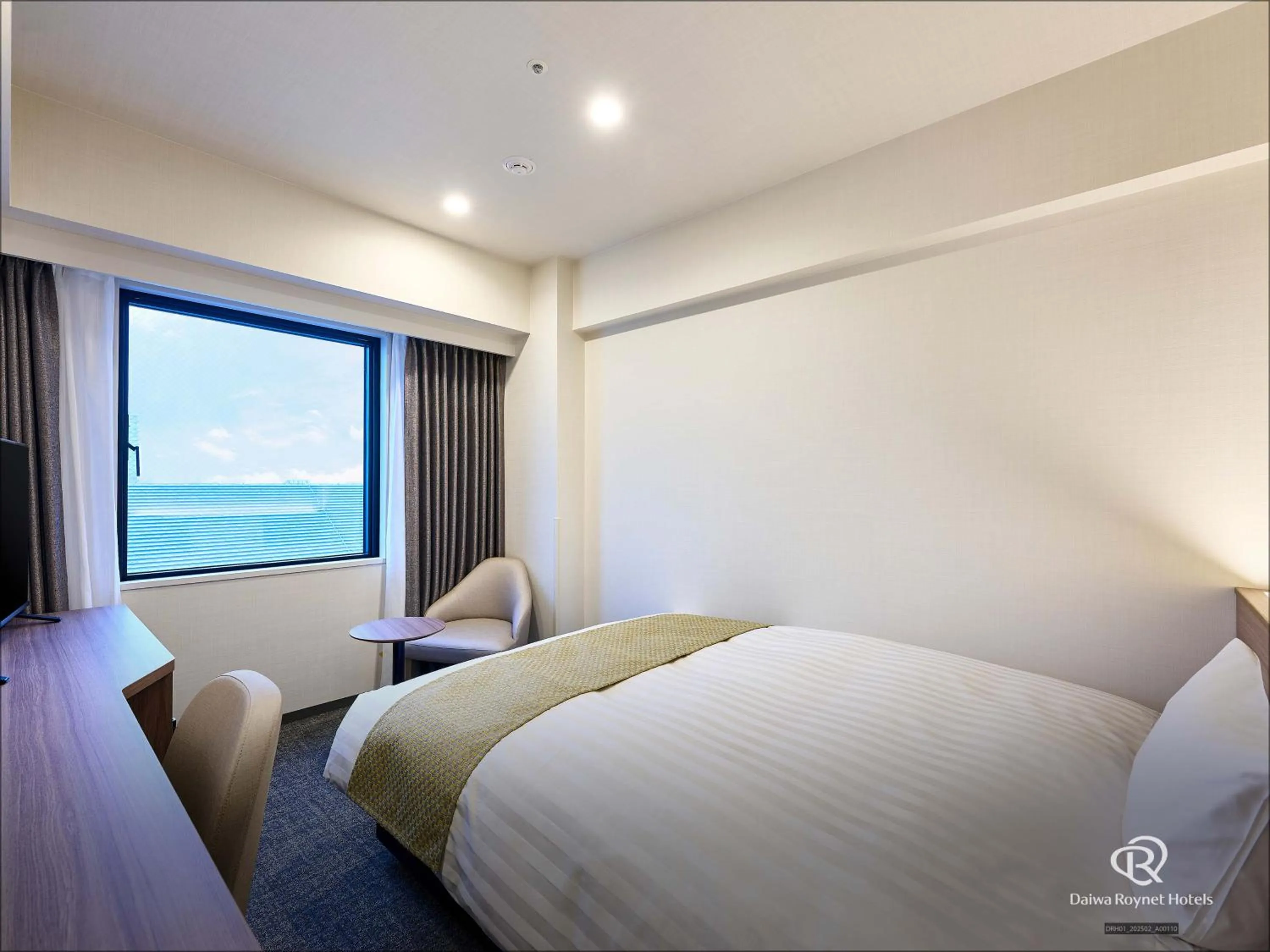 Photo of the whole room, Bed in Daiwa Roynet Hotel Akita Ekimae