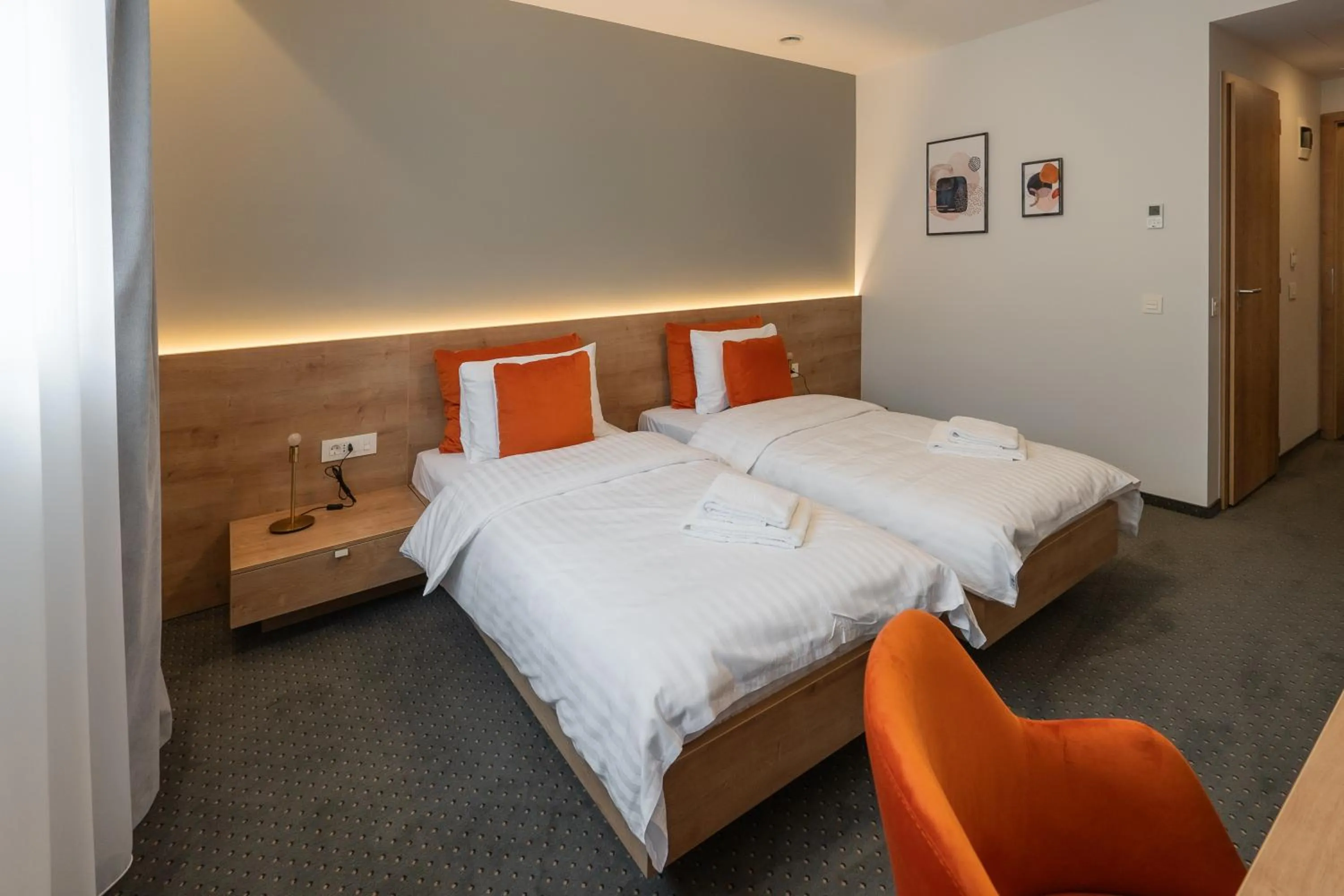 Bed in No Pardon Hotel