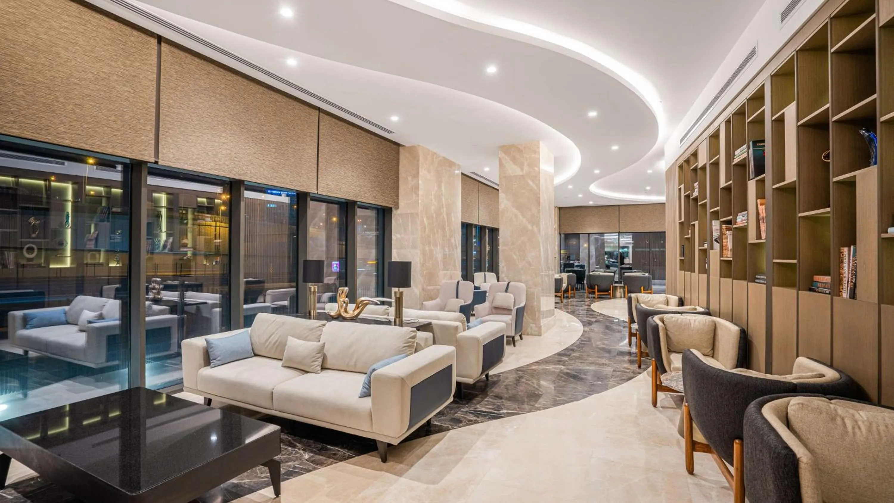 Lobby or reception in Radisson Hotel Istanbul Merter