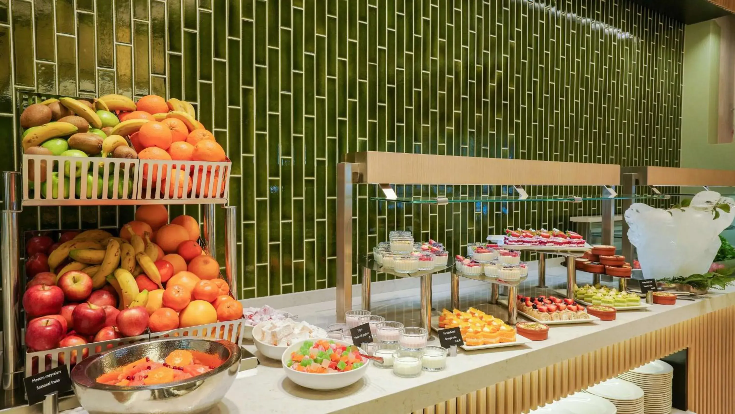 Breakfast in Radisson Hotel Istanbul Merter Breakfast in Radisson Hotel Istanbul Merter