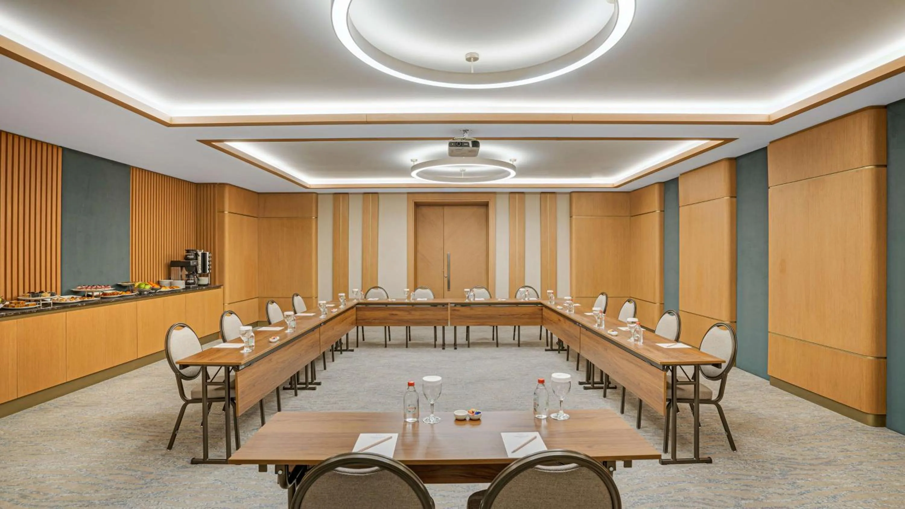 Meeting/conference room in Radisson Hotel Istanbul Merter