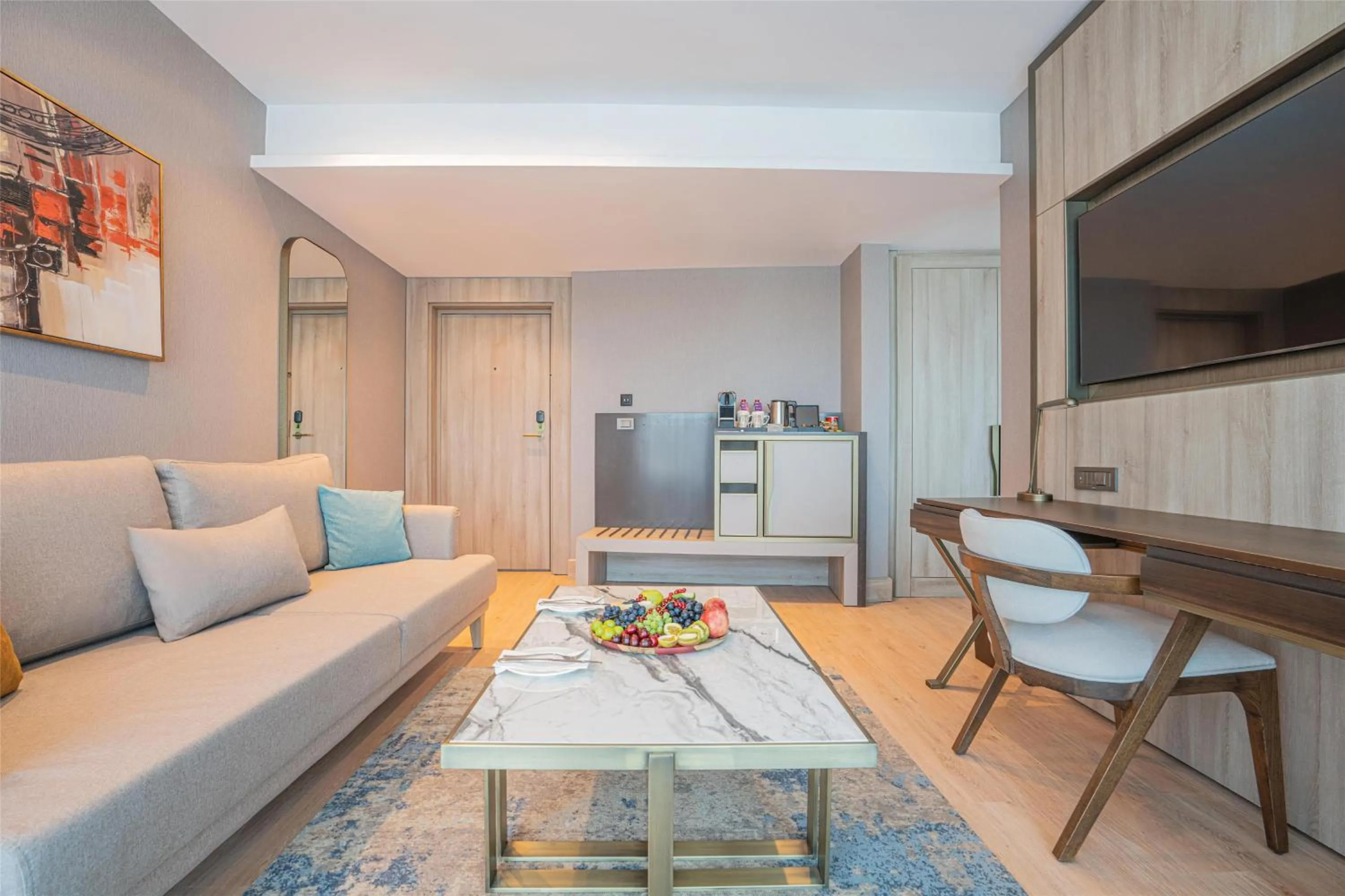 Photo of the whole room in Radisson Hotel Istanbul Merter