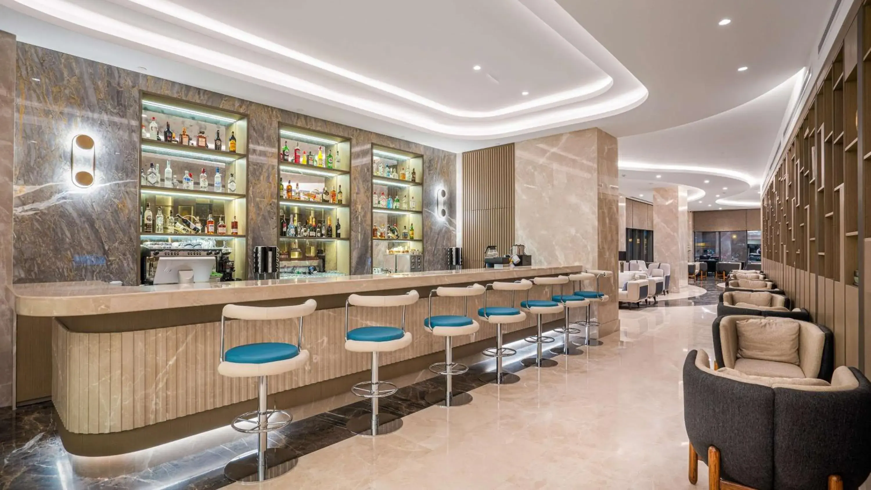 Lounge or bar in Radisson Hotel Istanbul Merter Lounge or bar in Radisson Hotel Istanbul Merter