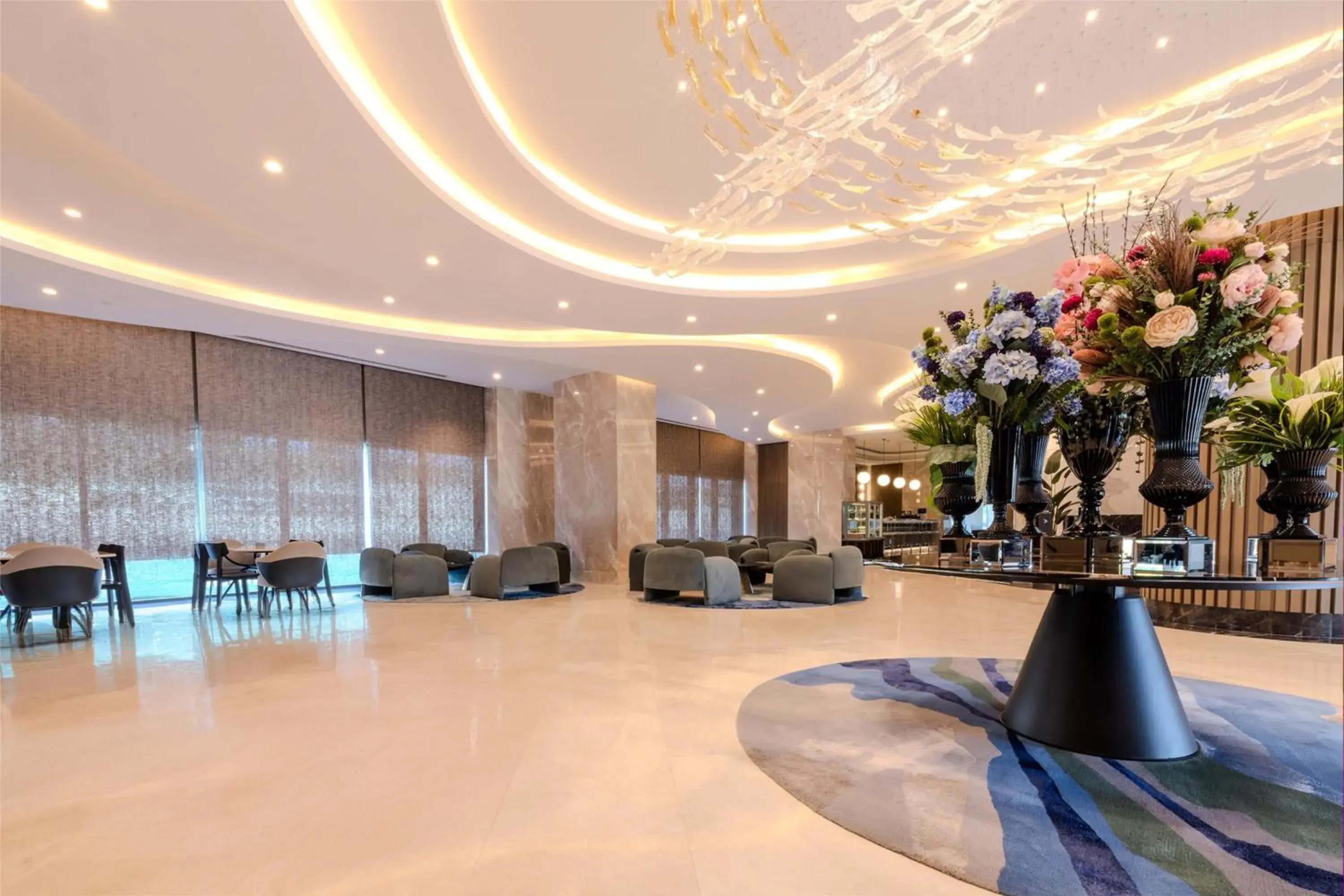 Lobby or reception in Radisson Hotel Istanbul Merter Lobby or reception in Radisson Hotel Istanbul Merter