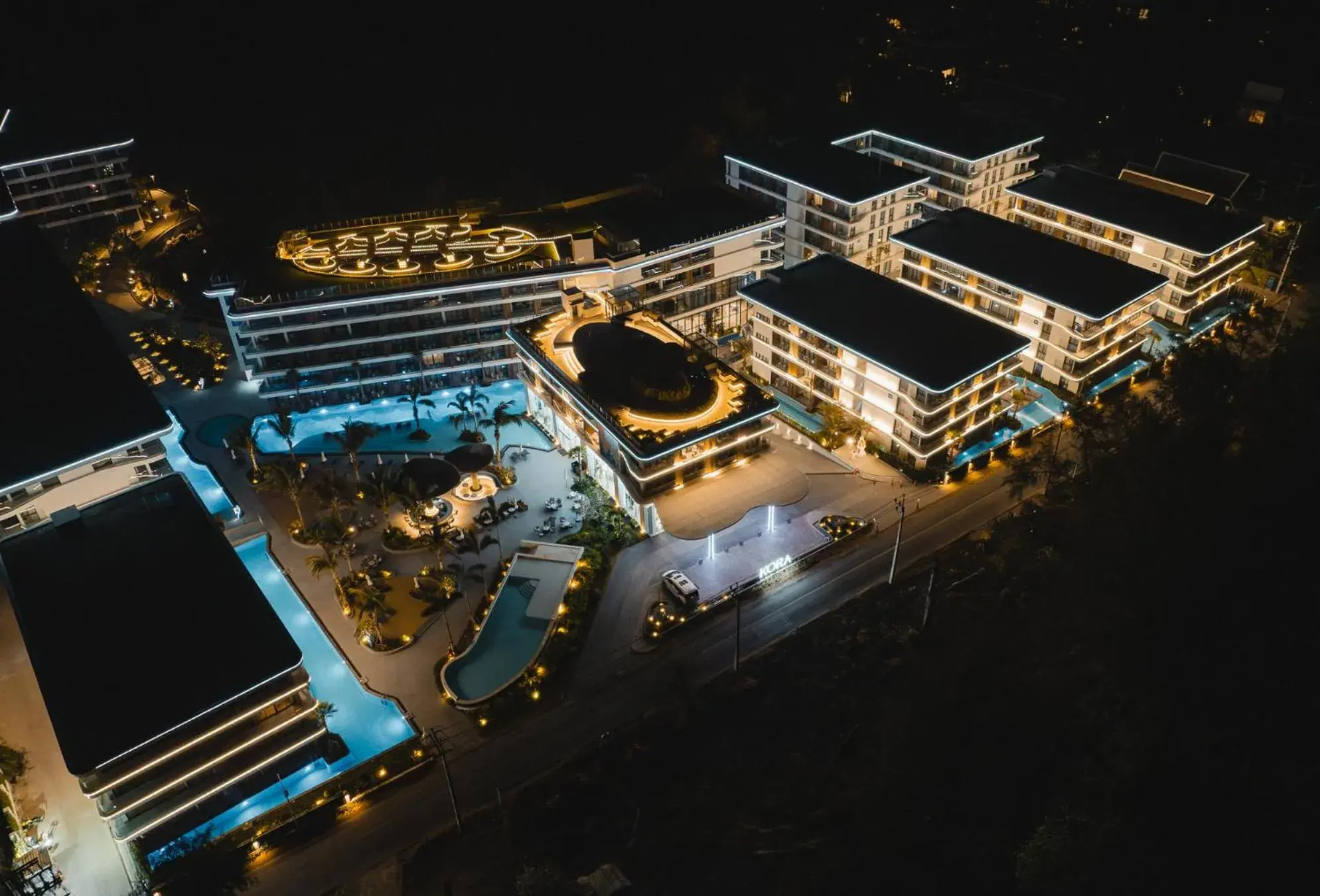 Property building in Kora Beach Resort Phuket Property building in Kora Beach Resort Phuket