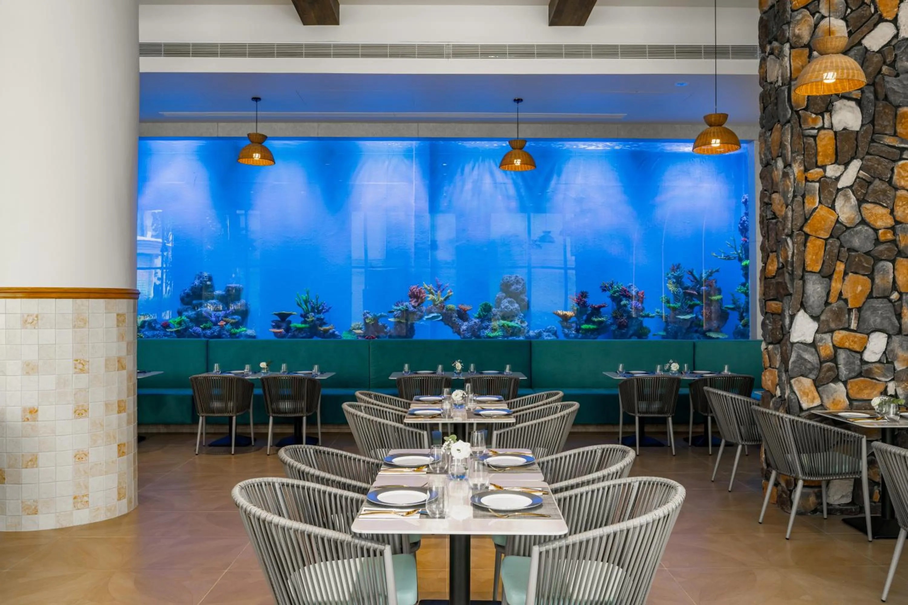 Restaurant/places to eat in Kora Beach Resort Phuket