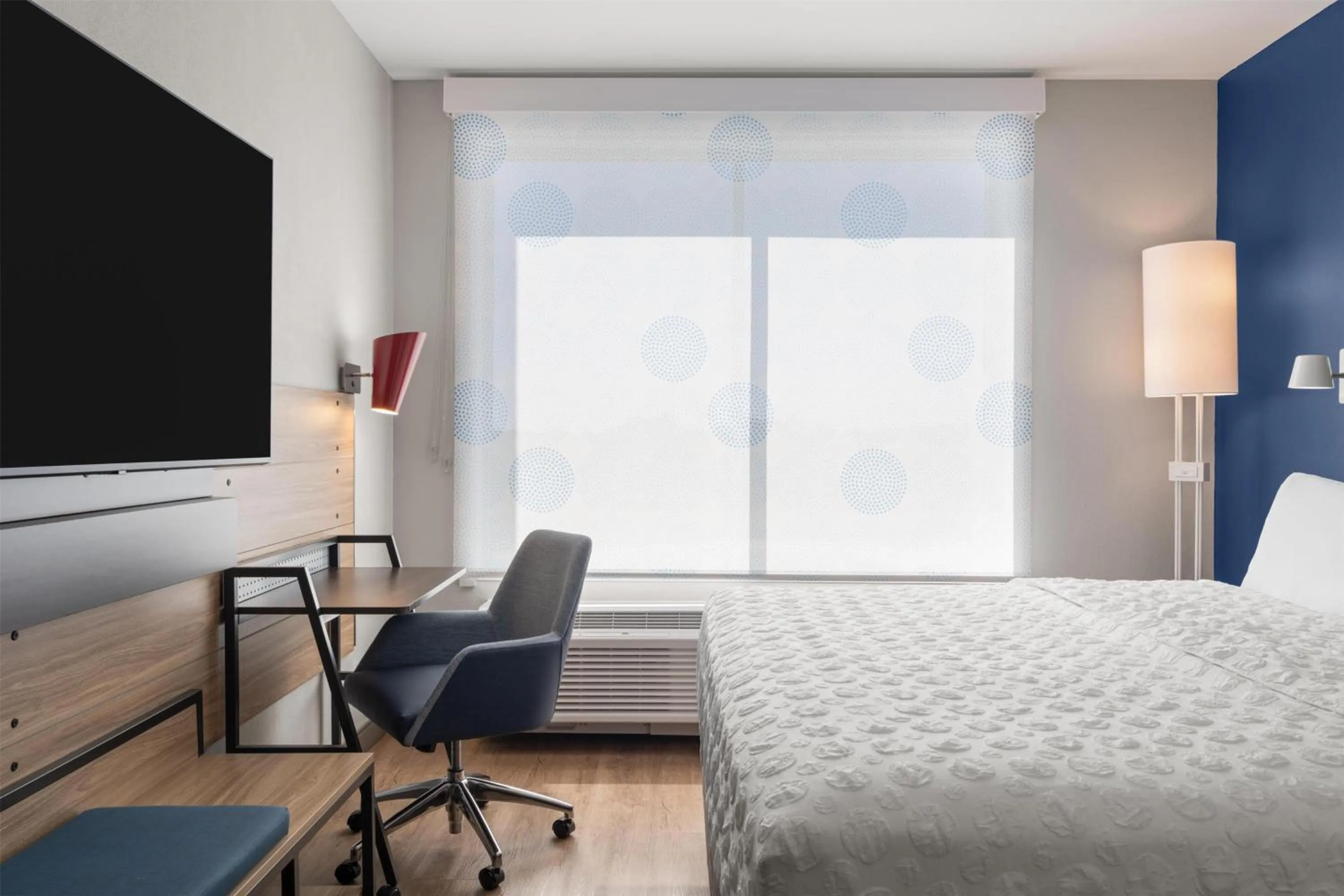 Bed in Tru By Hilton Kearney