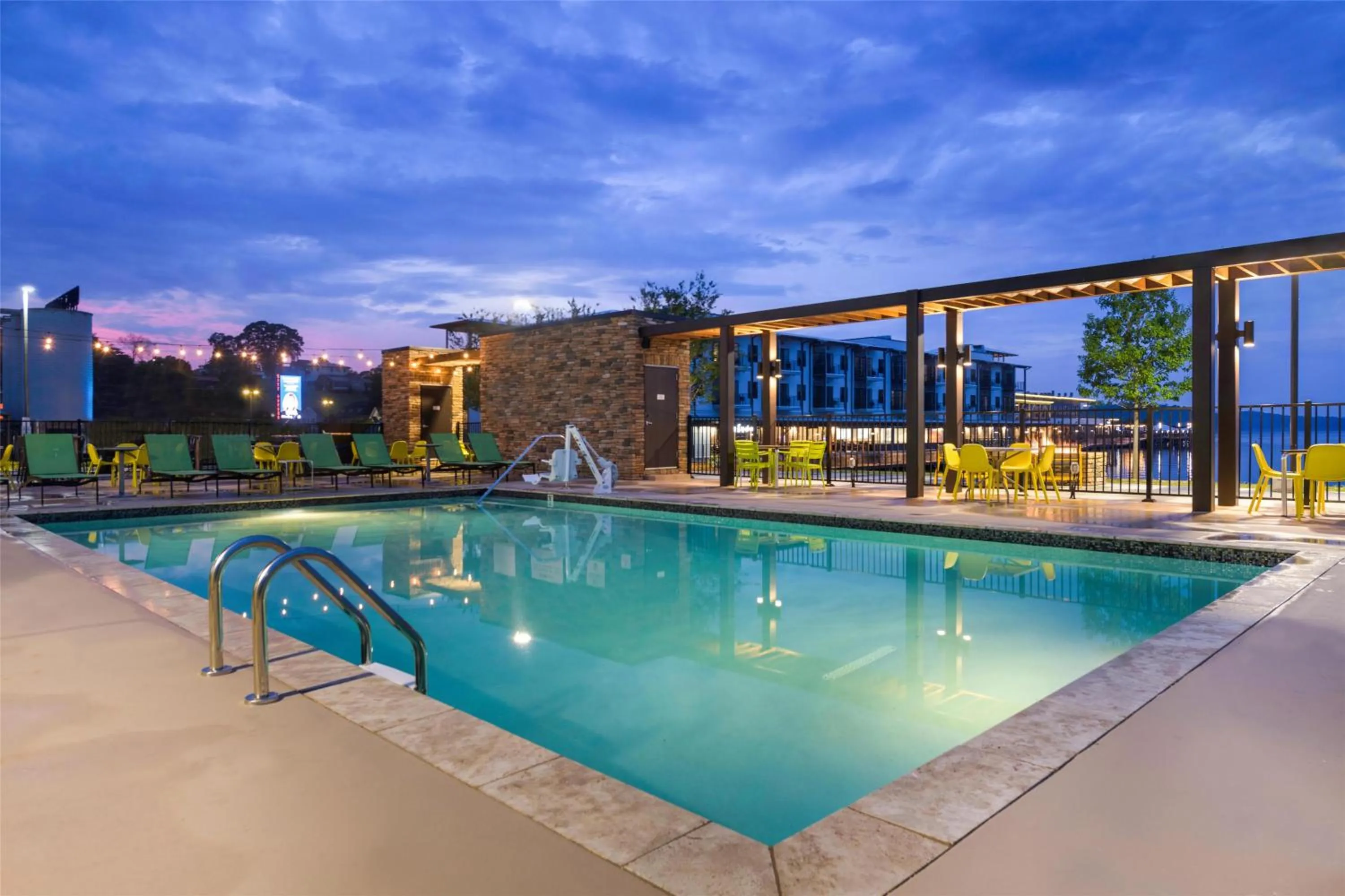 Pool view in Home2 Suites By Hilton Guntersville