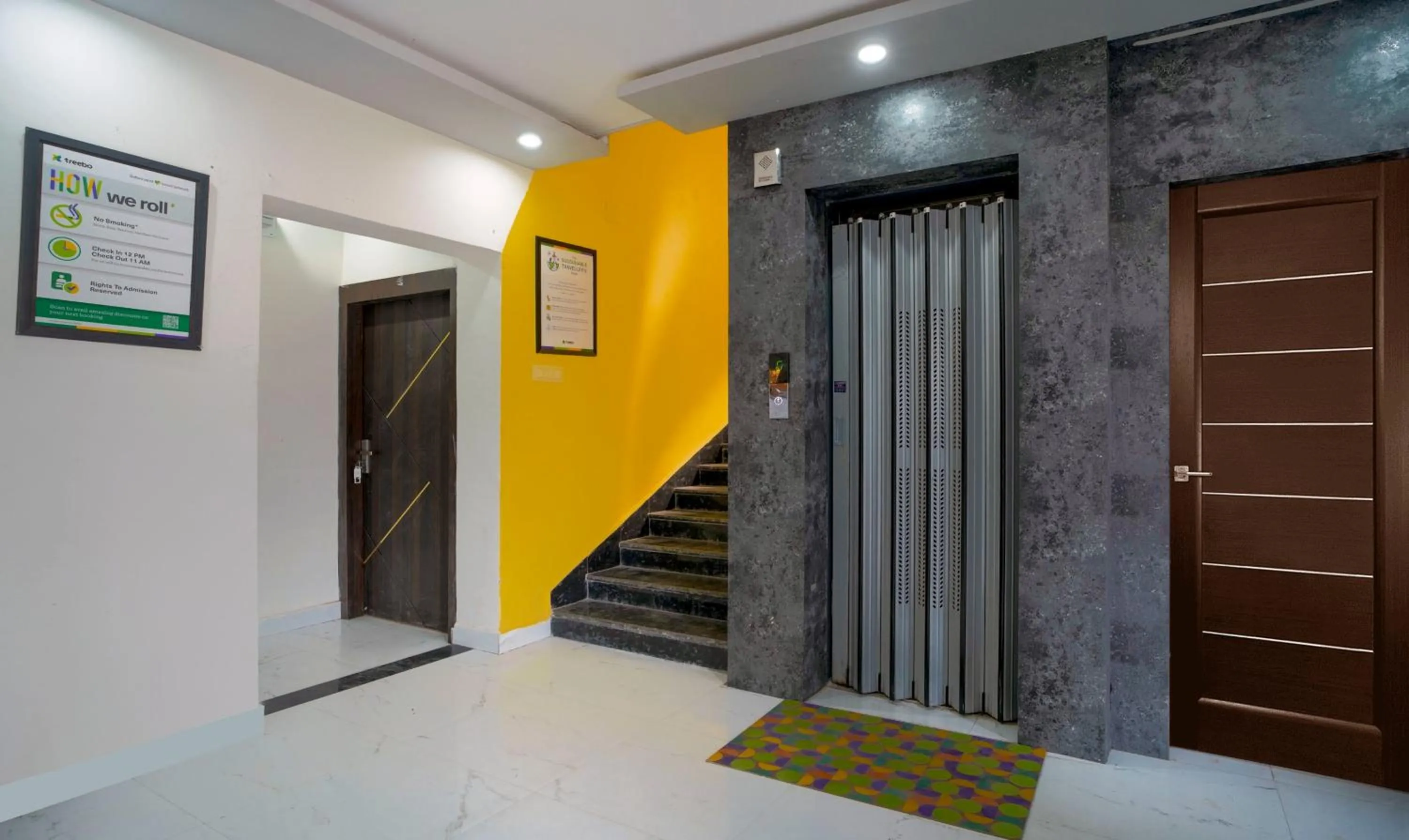 elevator in Treebo NPS Grand, Ranchi Railway Station