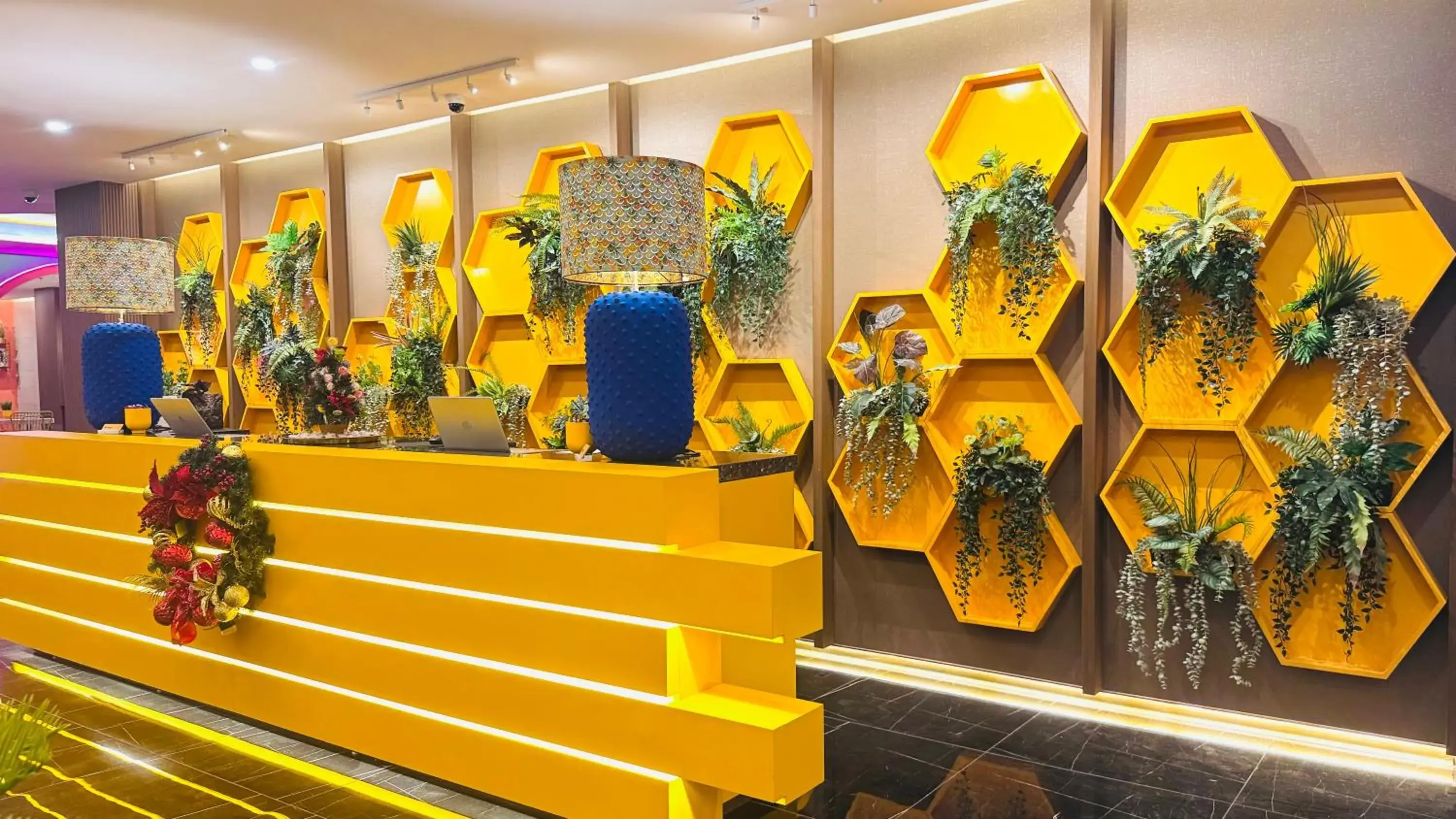 Lobby or reception in Yellow Bee Resort Cililitan Lobby or reception in Yellow Bee Resort Cililitan