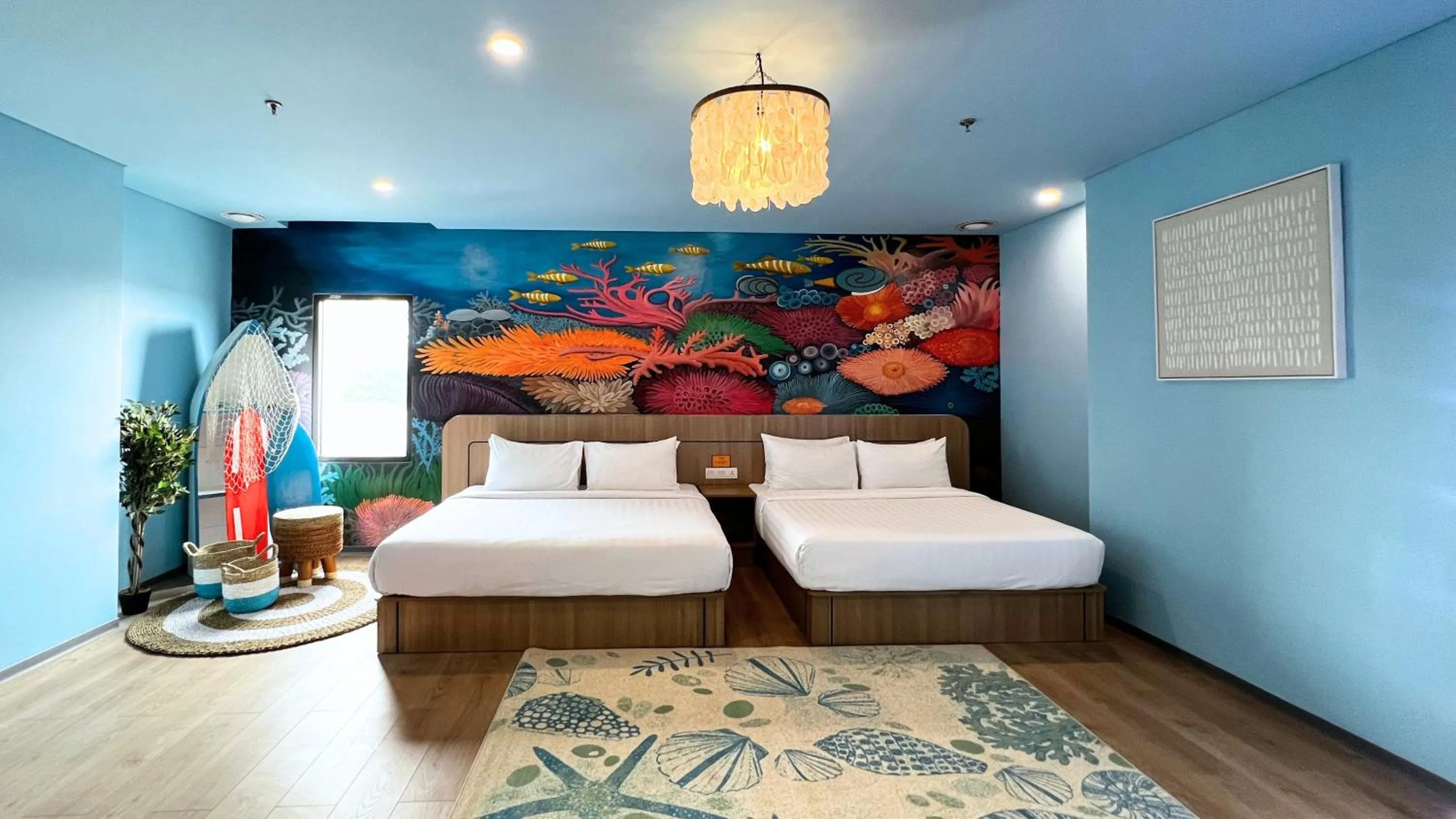 Bedroom, Bed in Yellow Bee Resort Cililitan