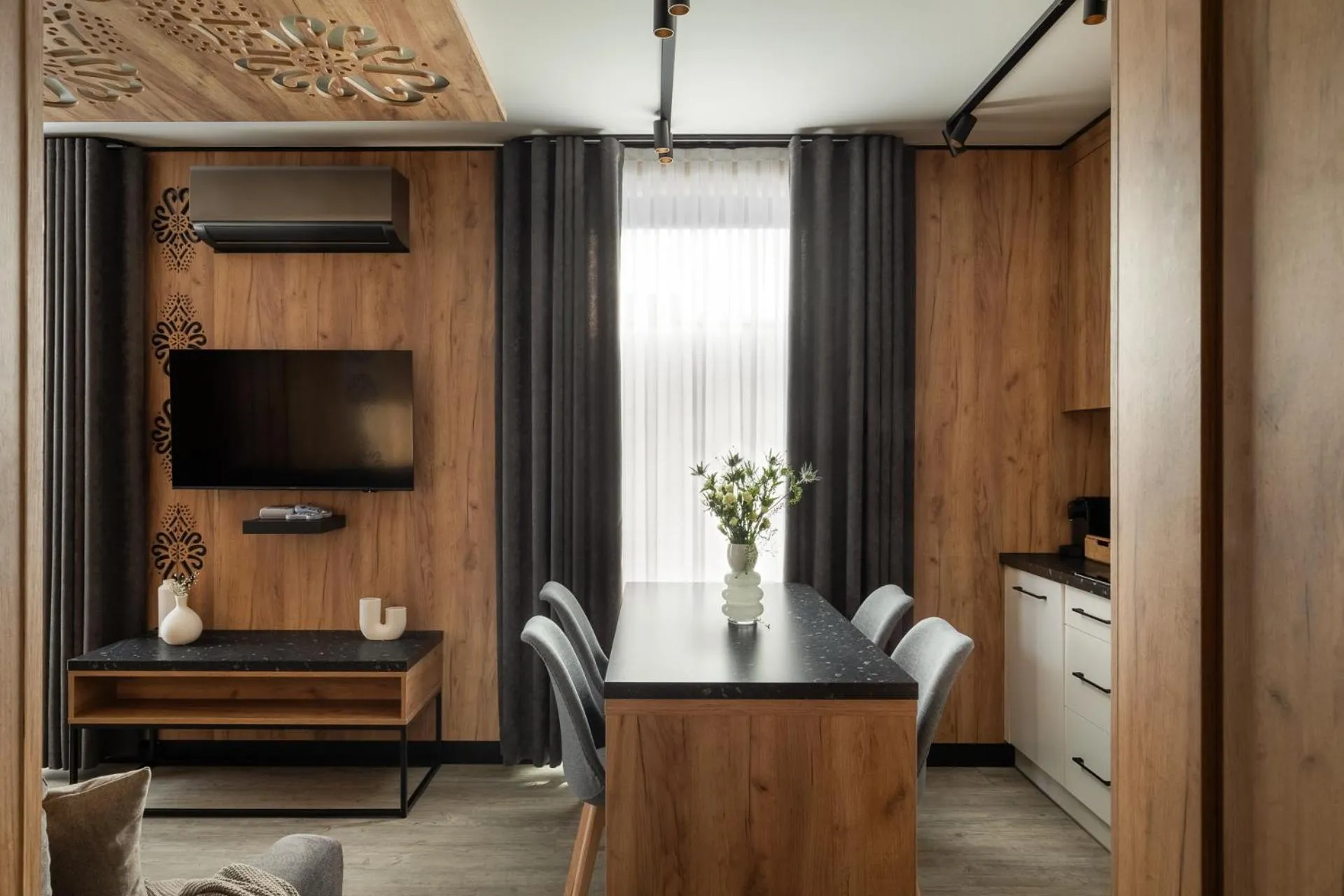 Living room in Cyrhla Apartamenty - sauna, playroom, free parking & wifi