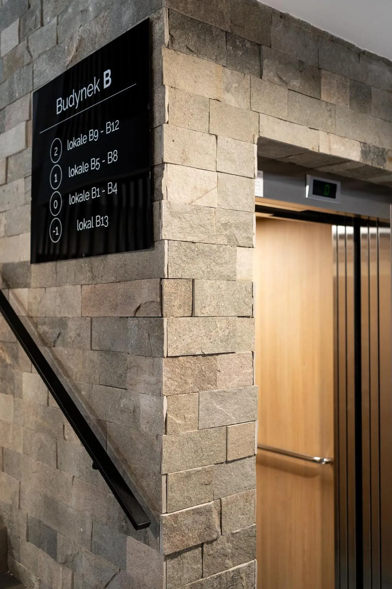 elevator in Cyrhla Apartamenty - sauna, playroom, free parking & wifi