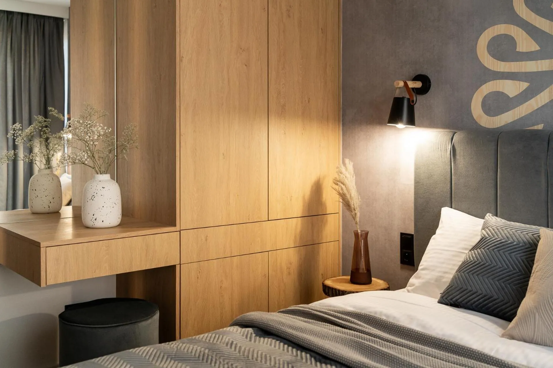 Bed in Cyrhla Apartamenty - sauna, playroom, free parking & wifi