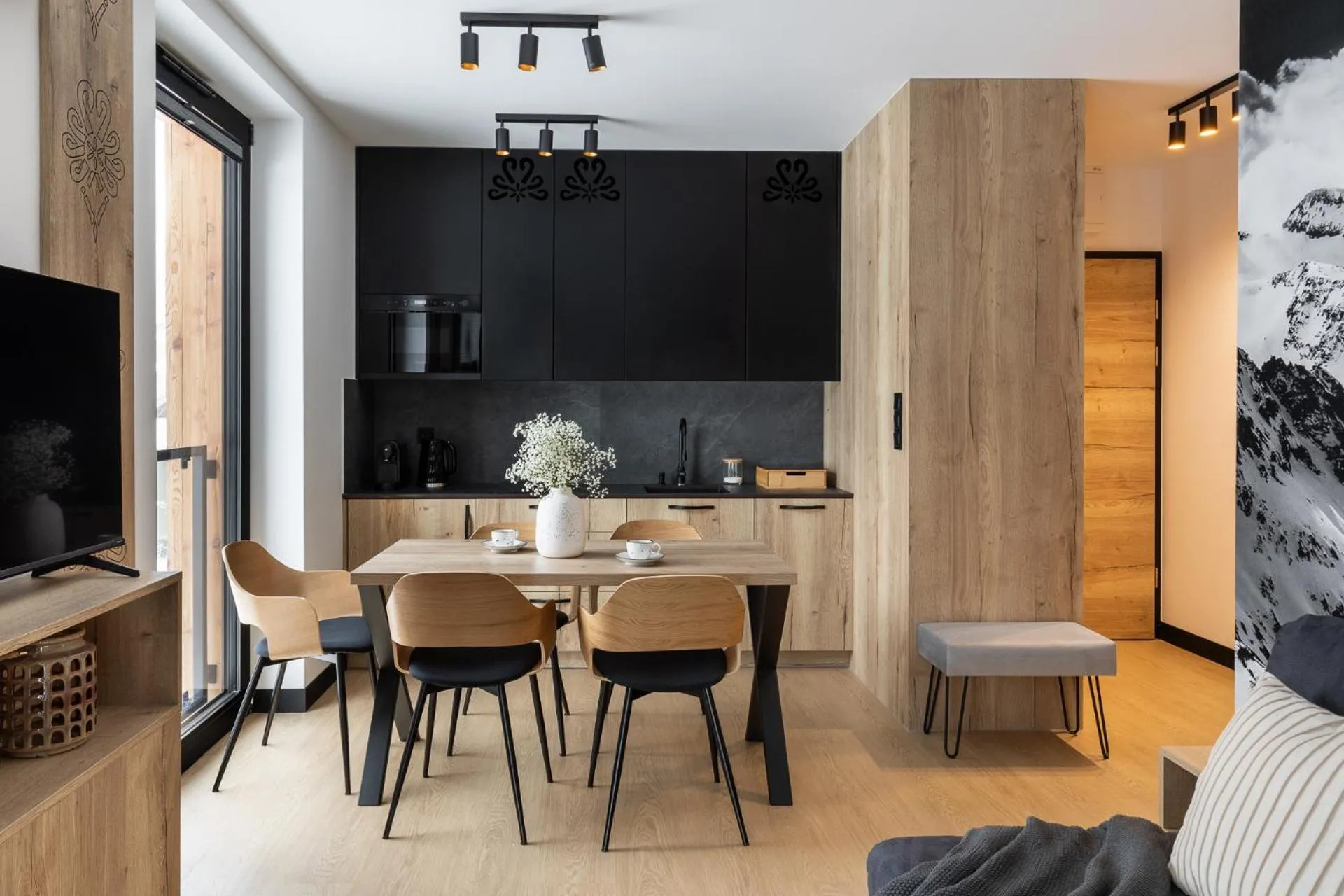 Kitchen or kitchenette in Cyrhla Apartamenty - sauna, playroom, free parking & wifi