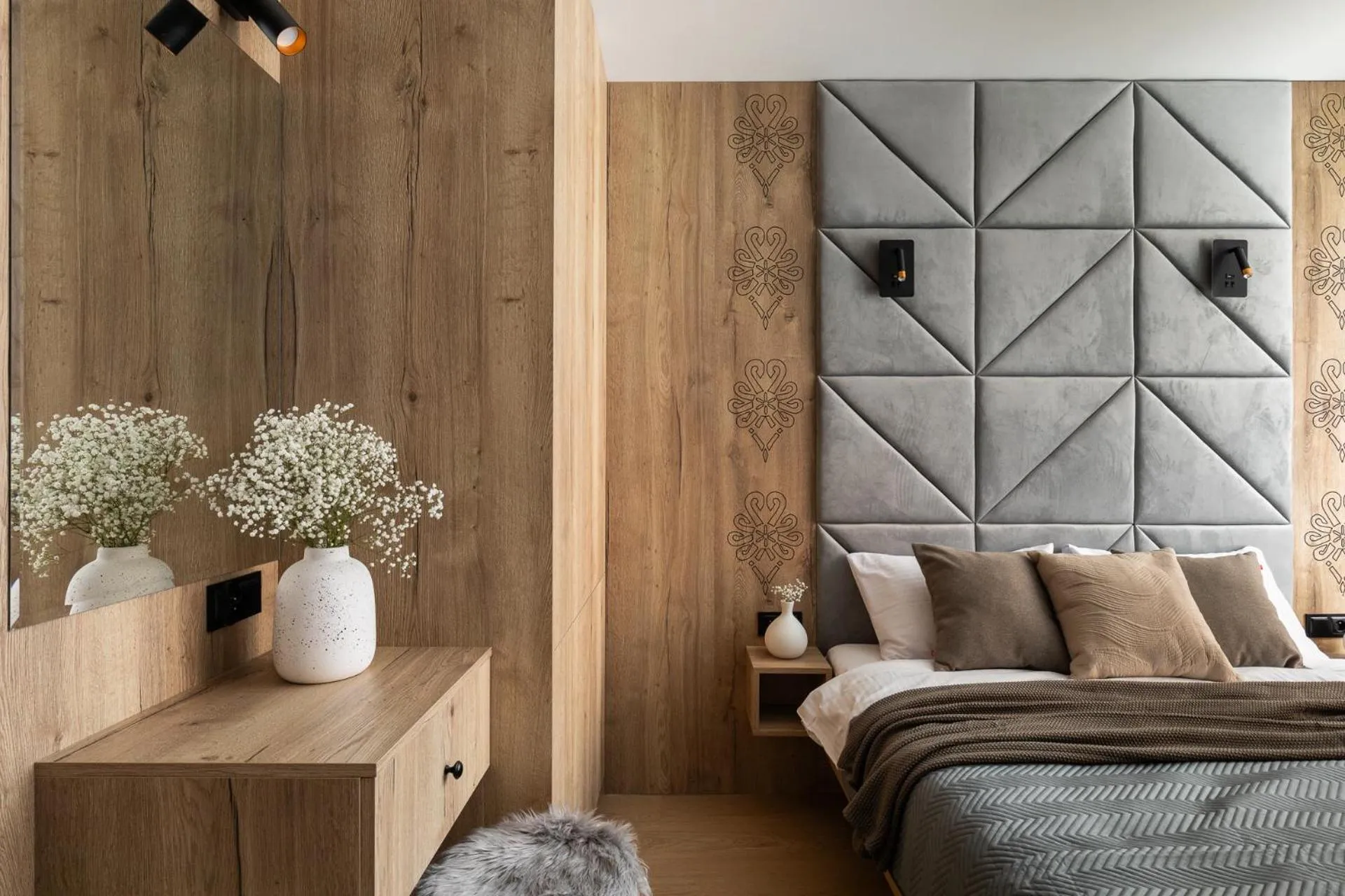 Bed in Cyrhla Apartamenty - sauna, playroom, free parking & wifi