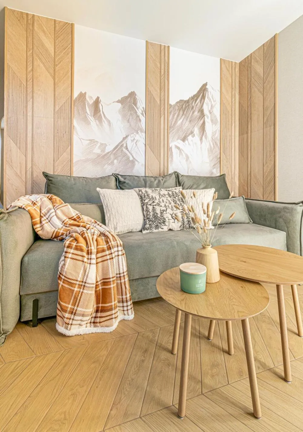 Living room in Cyrhla Apartamenty - sauna, playroom, free parking & wifi