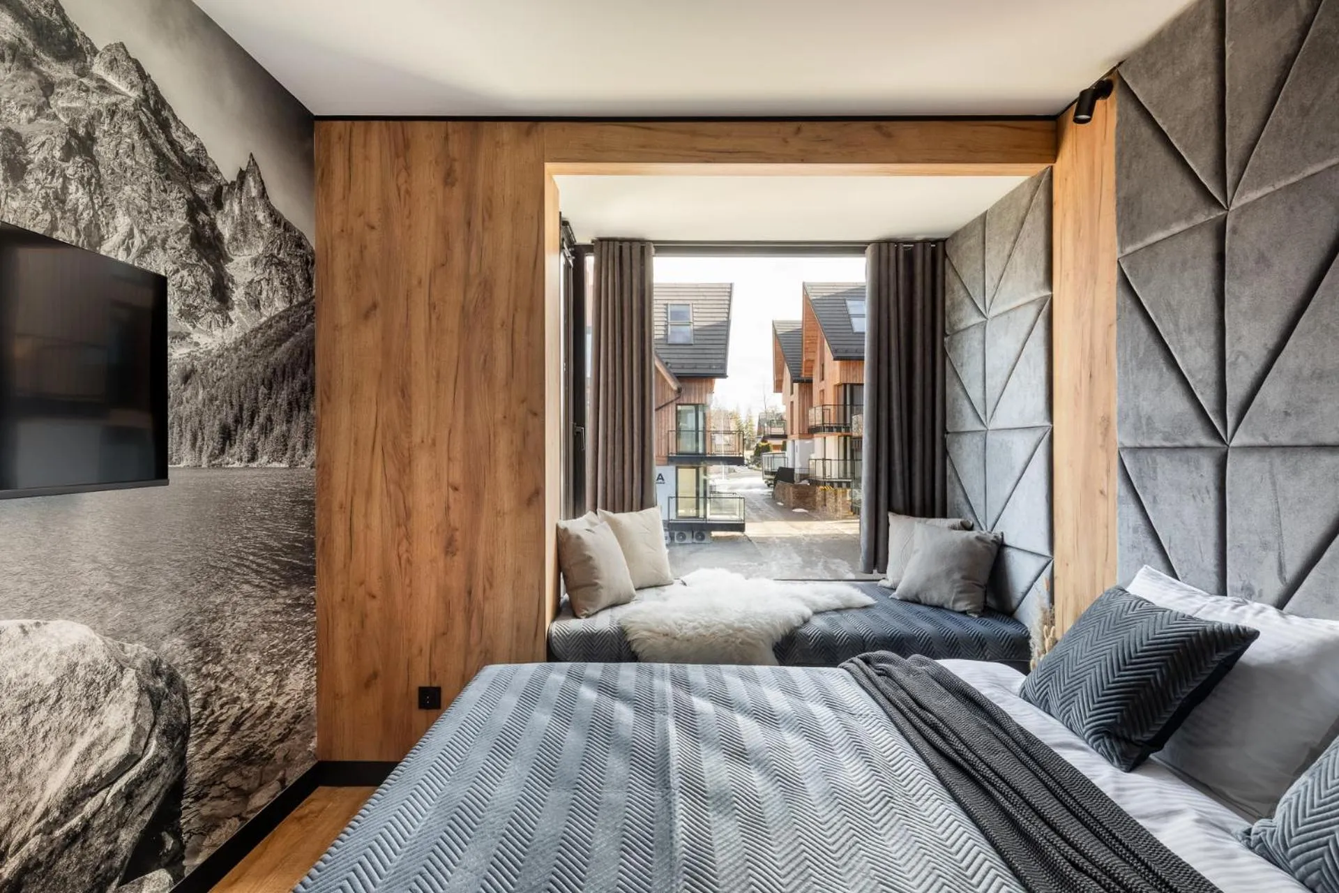 Photo of the whole room, Bed in Cyrhla Apartamenty - sauna, playroom, free parking & wifi
