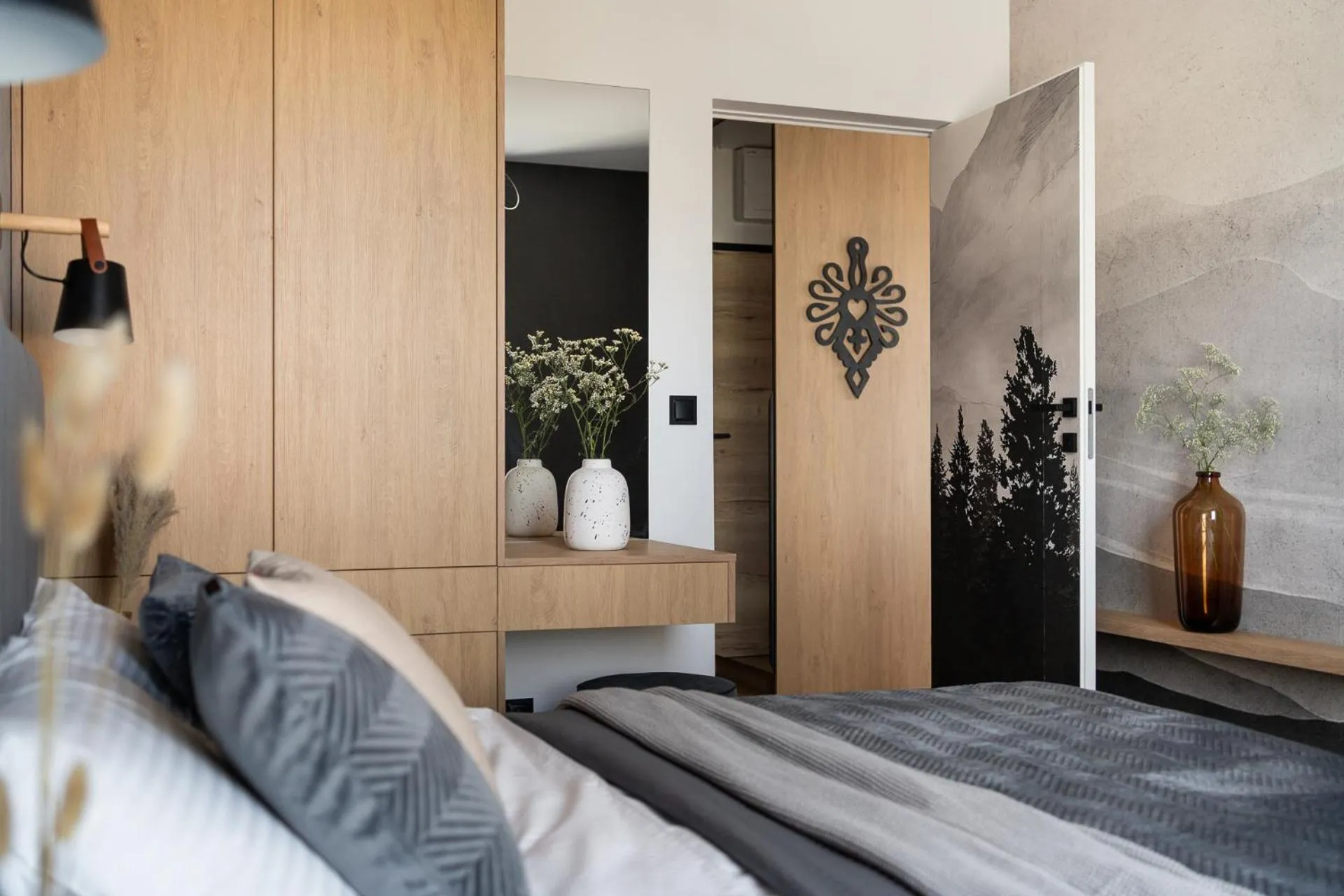 Bed in Cyrhla Apartamenty - sauna, playroom, free parking & wifi