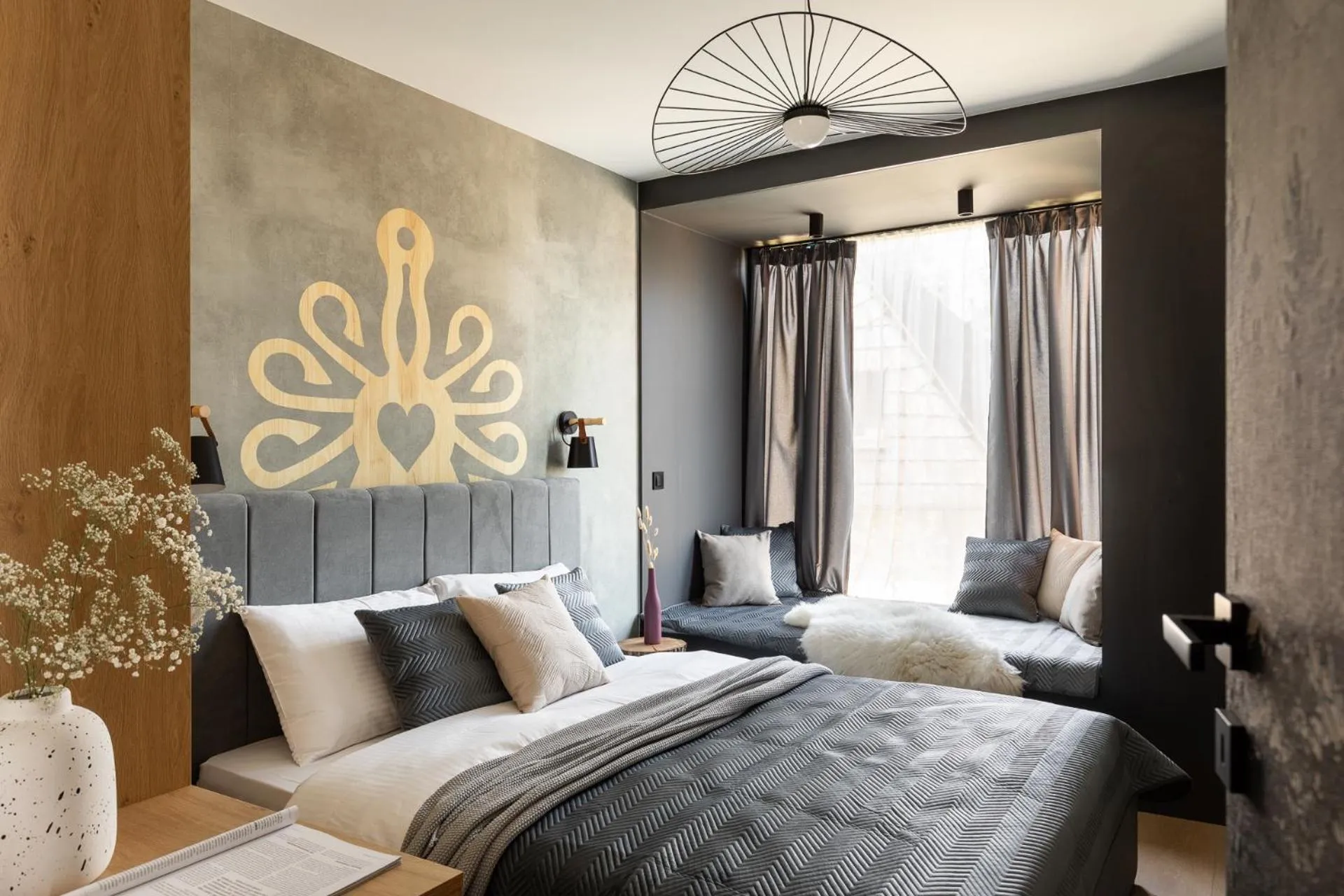 Bed in Cyrhla Apartamenty - sauna, playroom, free parking & wifi