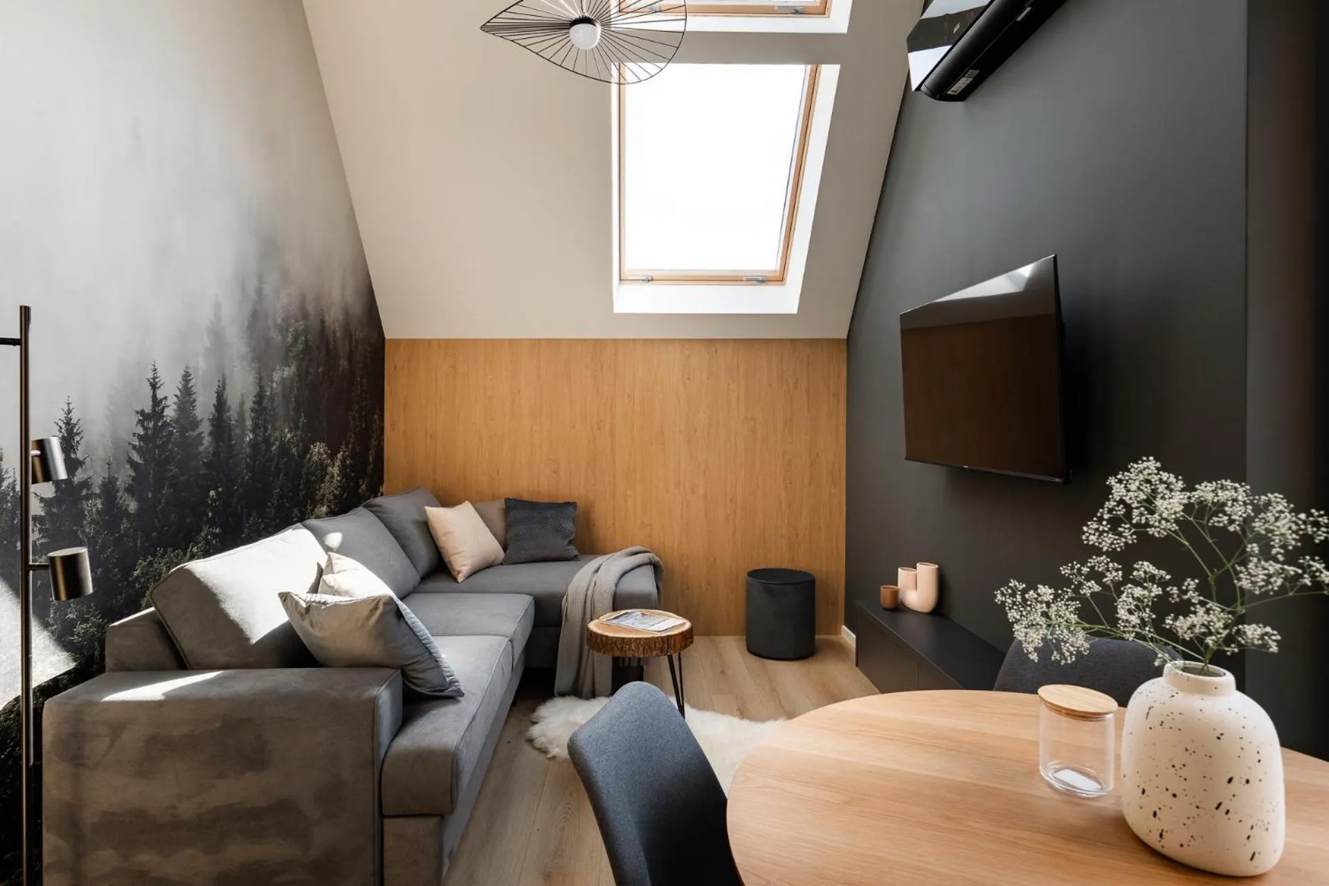 Living room in Cyrhla Apartamenty - sauna, playroom, free parking & wifi