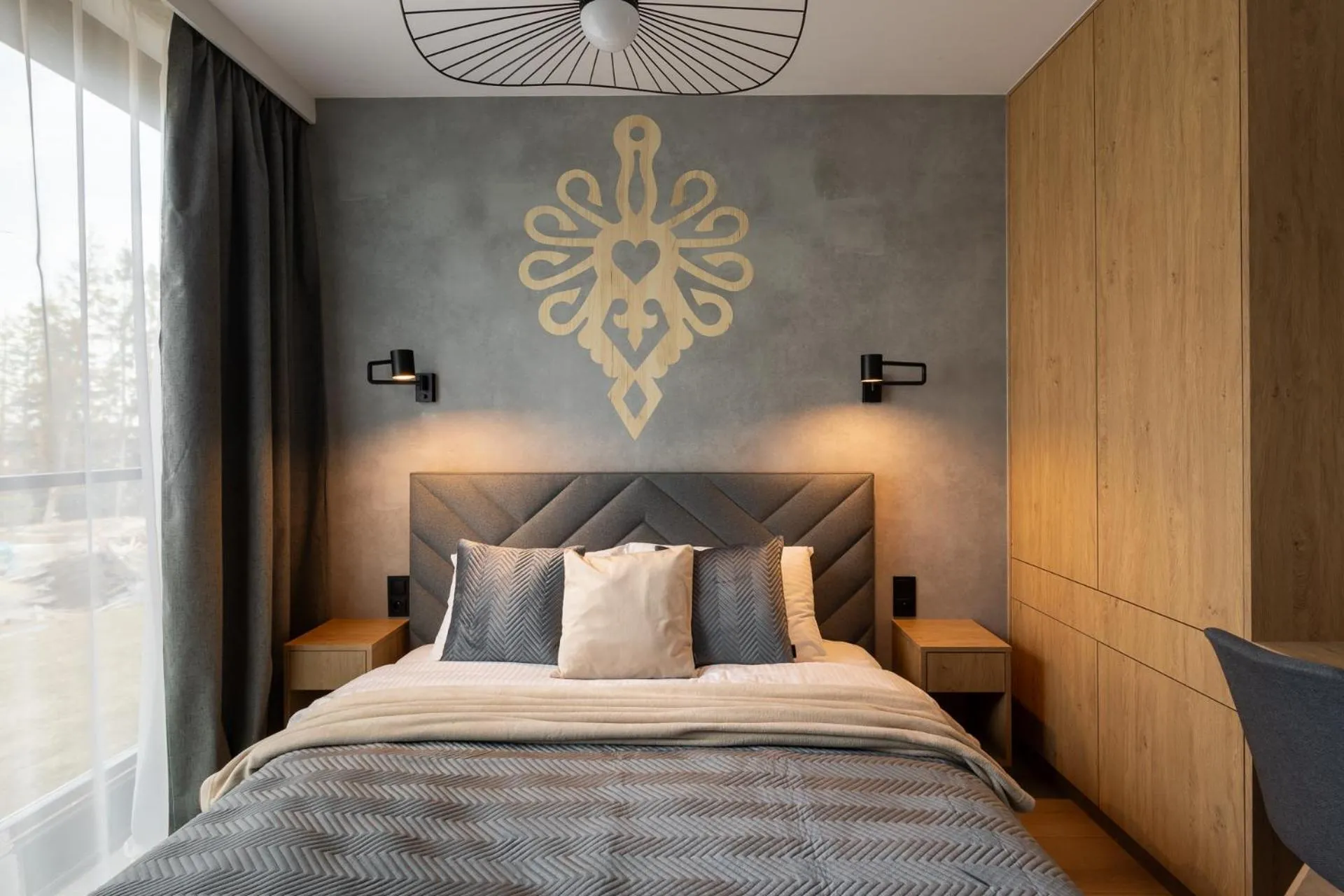 Bed in Cyrhla Apartamenty - sauna, playroom, free parking & wifi