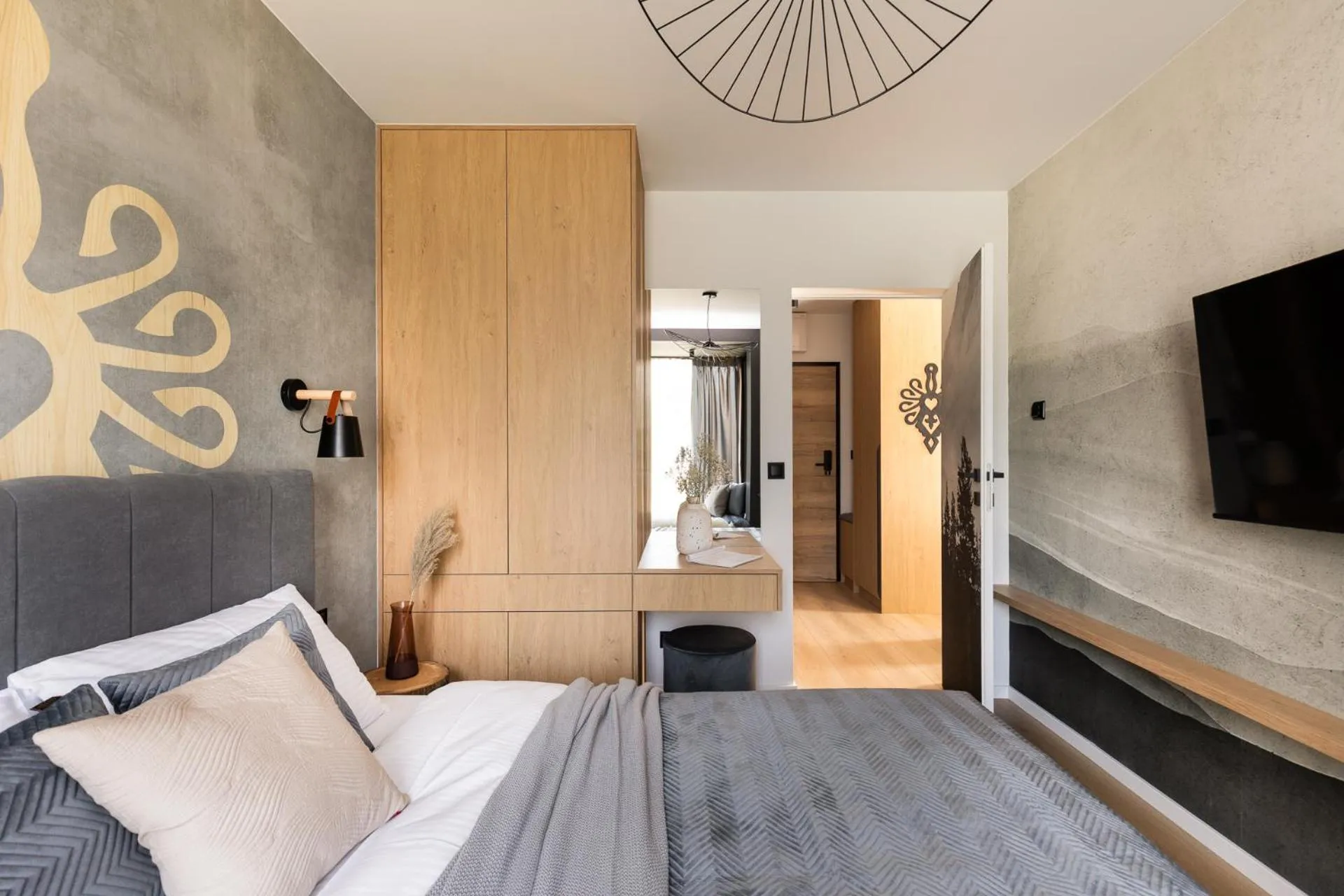 Bed in Cyrhla Apartamenty - sauna, playroom, free parking & wifi