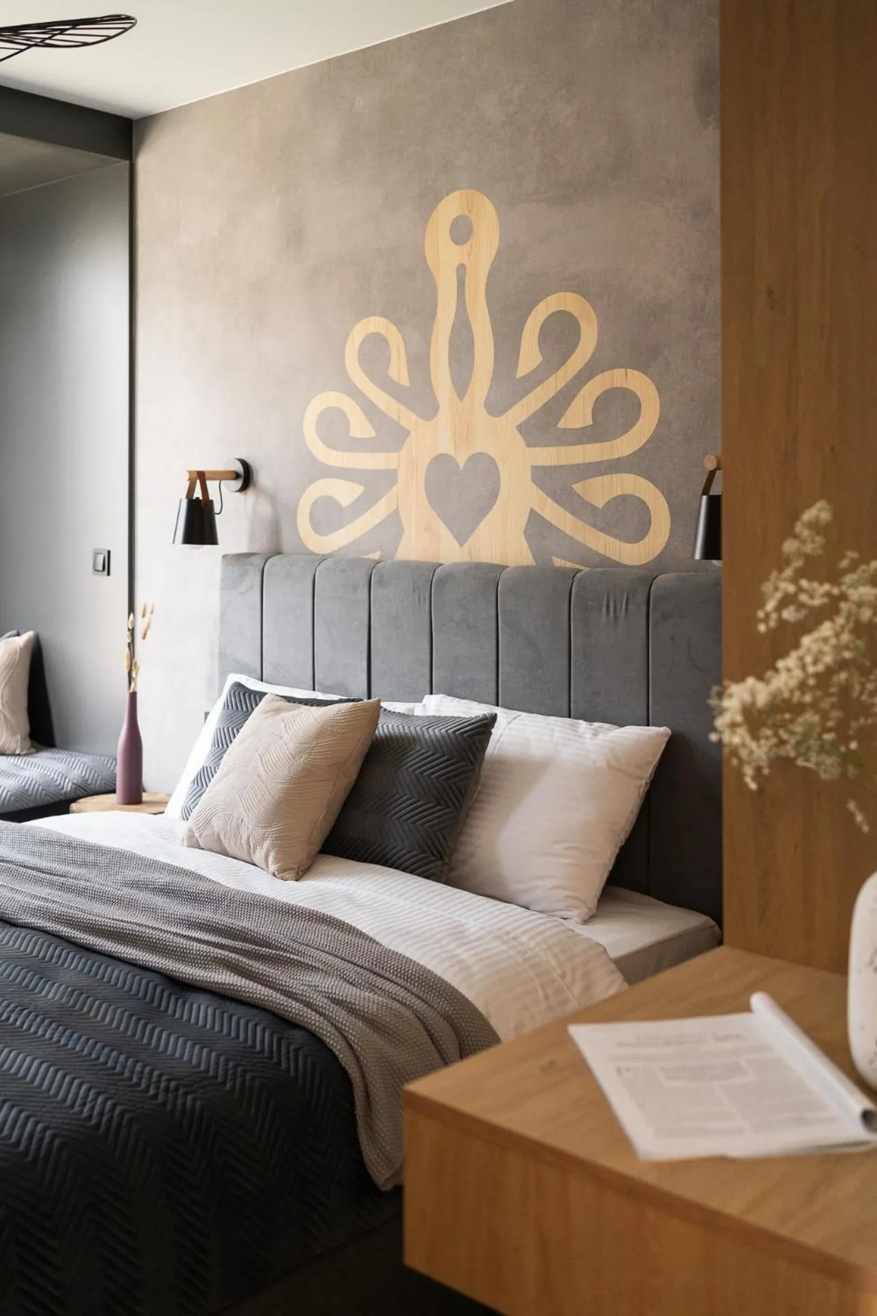 Bed in Cyrhla Apartamenty - sauna, playroom, free parking & wifi