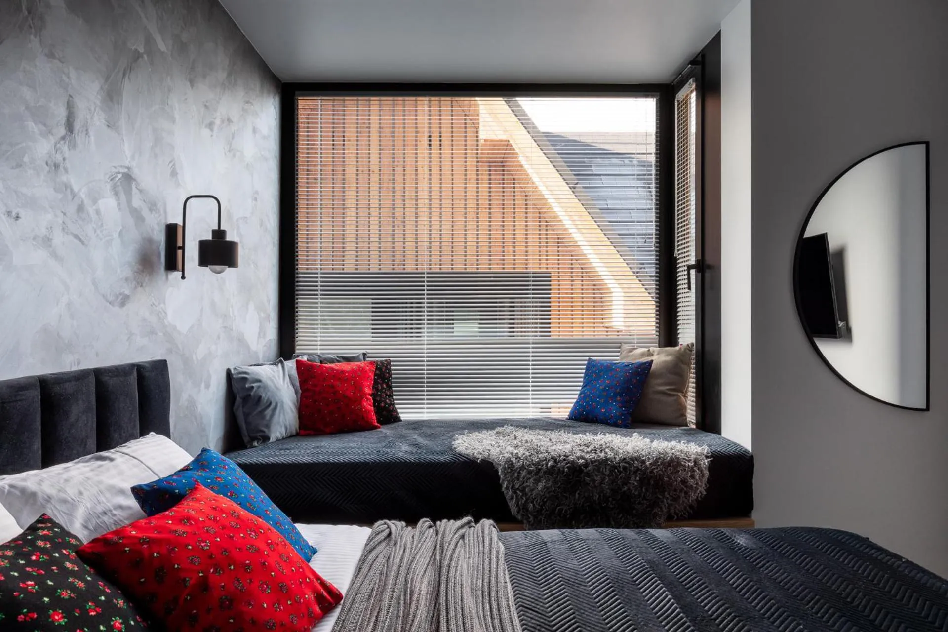 Bed in Cyrhla Apartamenty - sauna, playroom, free parking & wifi