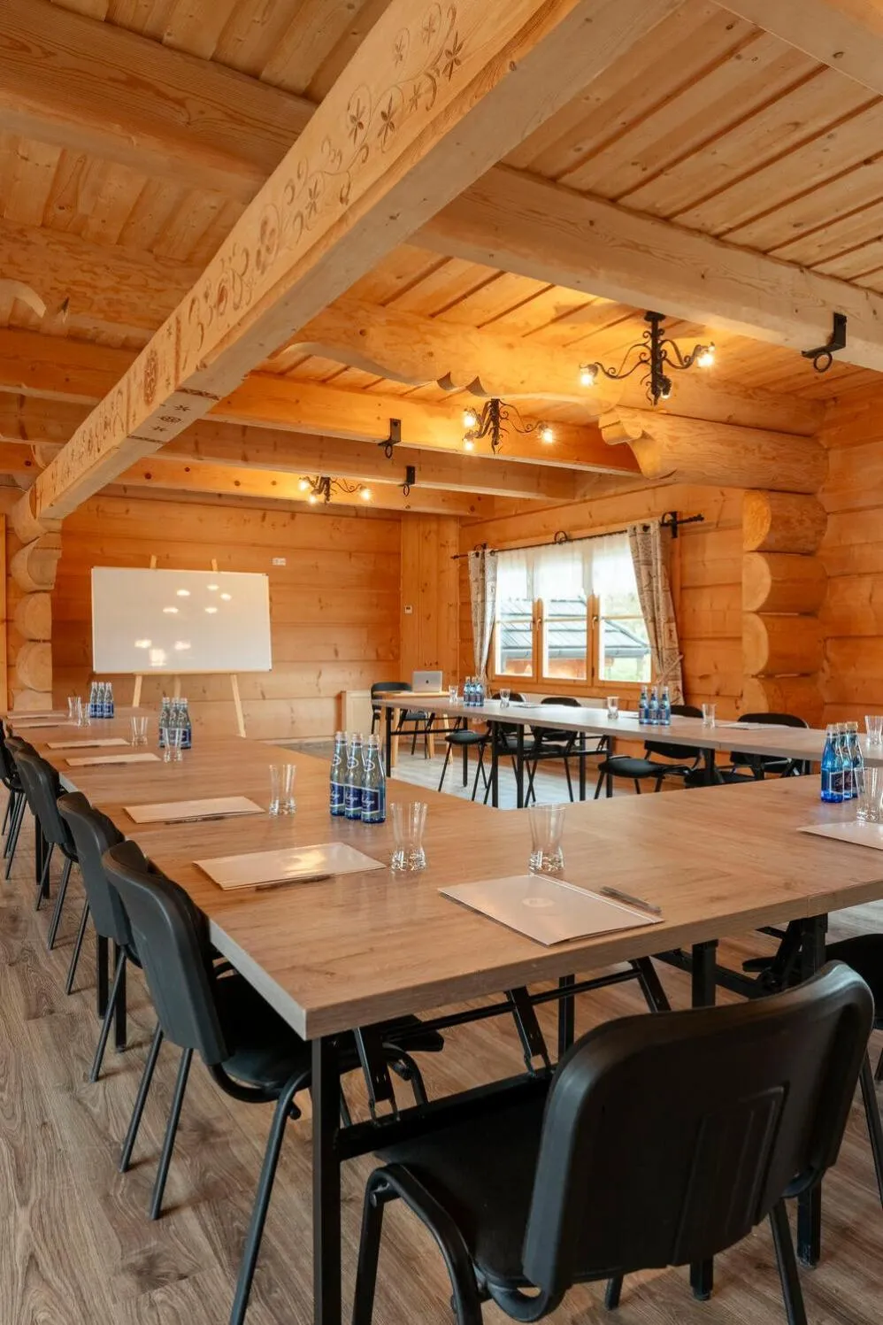 Meeting/conference room in Cyrhla Apartamenty - sauna, playroom, free parking & wifi