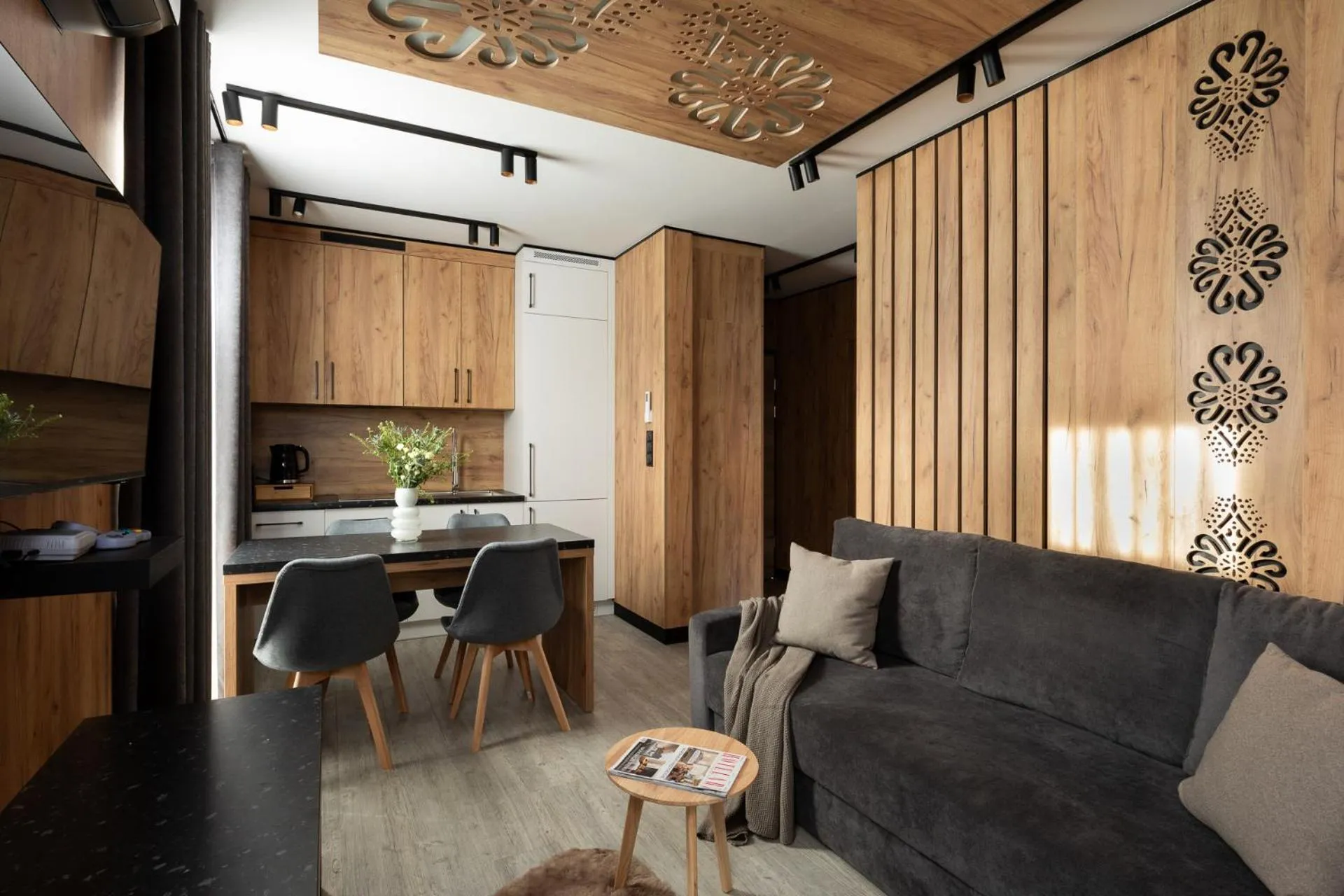 Kitchen or kitchenette in Cyrhla Apartamenty - sauna, playroom, free parking & wifi