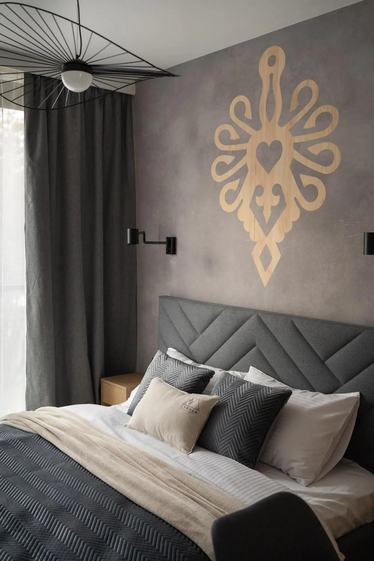 Bed in Cyrhla Apartamenty - sauna, playroom, free parking & wifi