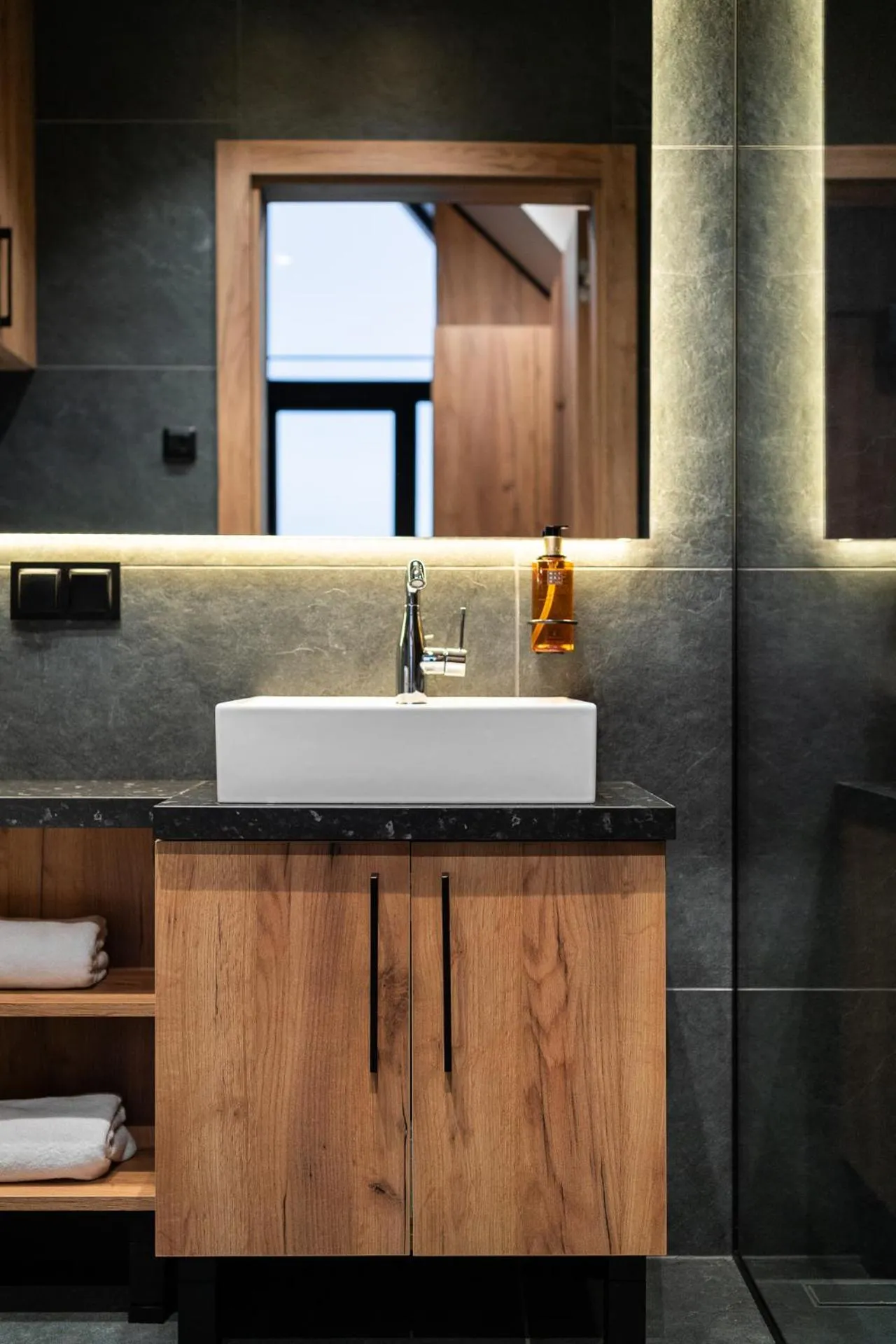 Bathroom in Cyrhla Apartamenty - sauna, playroom, free parking & wifi