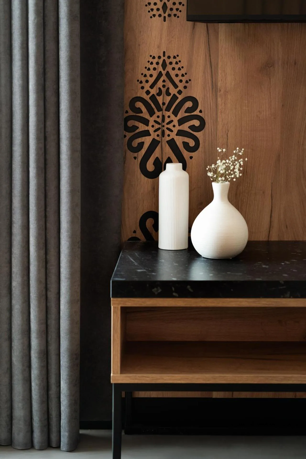 Decorative detail in Cyrhla Apartamenty - sauna, playroom, free parking & wifi