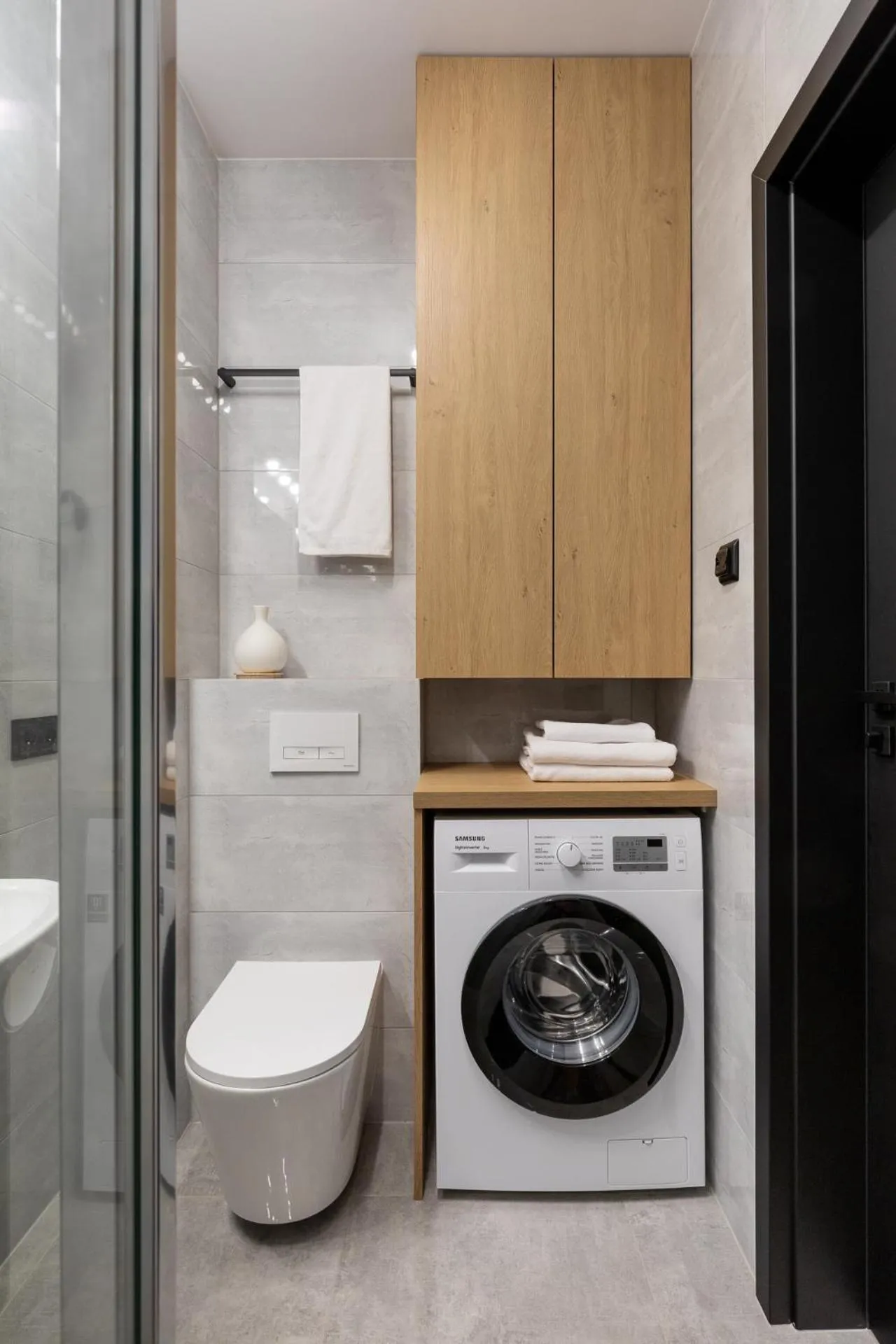 Toilet in Cyrhla Apartamenty - sauna, playroom, free parking & wifi