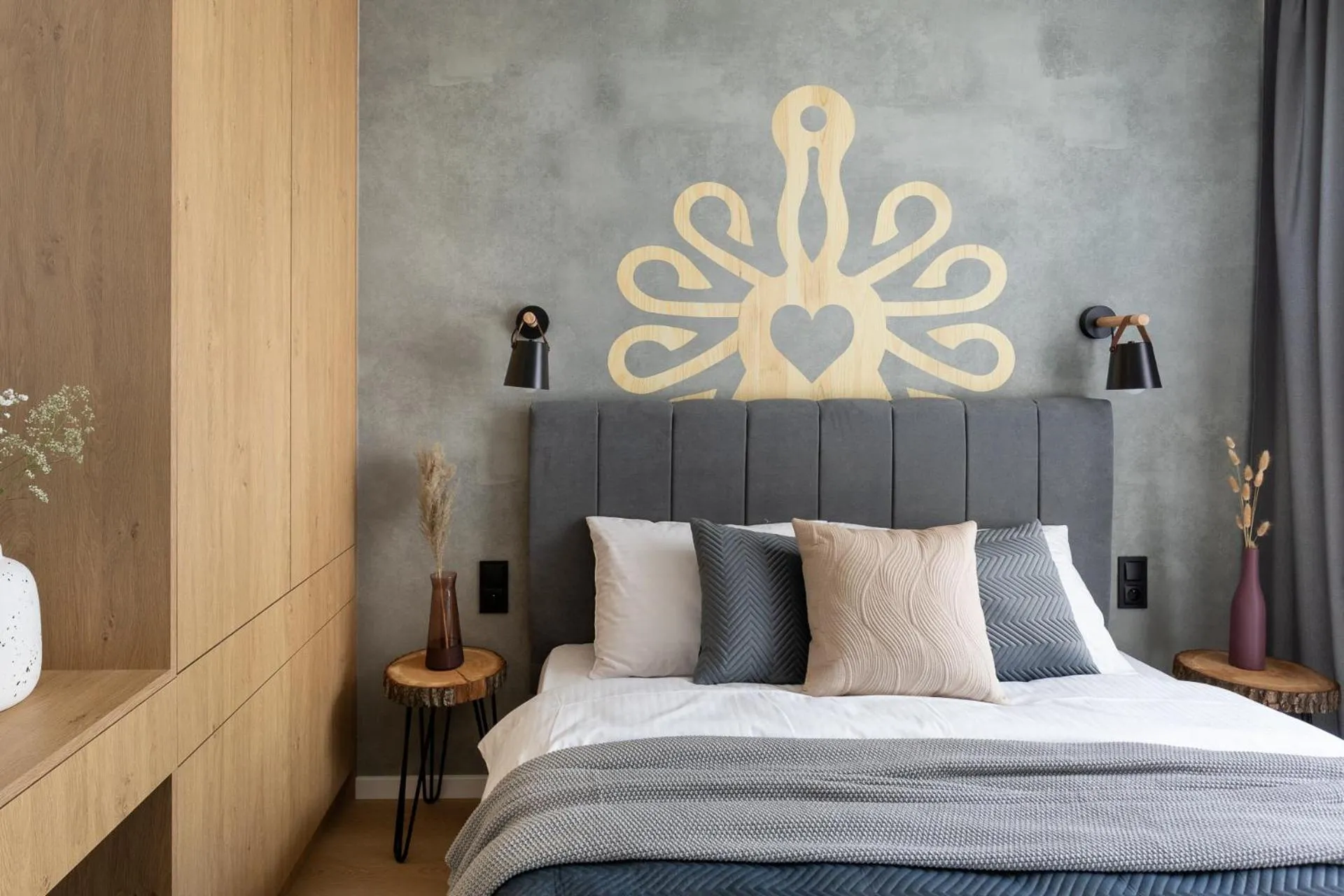 Bed in Cyrhla Apartamenty - sauna, playroom, free parking & wifi