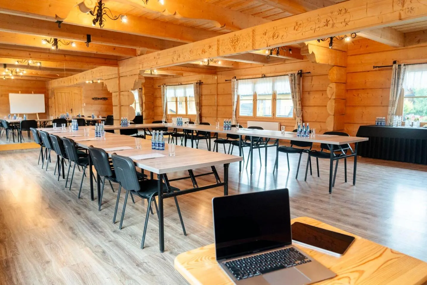Meeting/conference room in Cyrhla Apartamenty - sauna, playroom, free parking & wifi