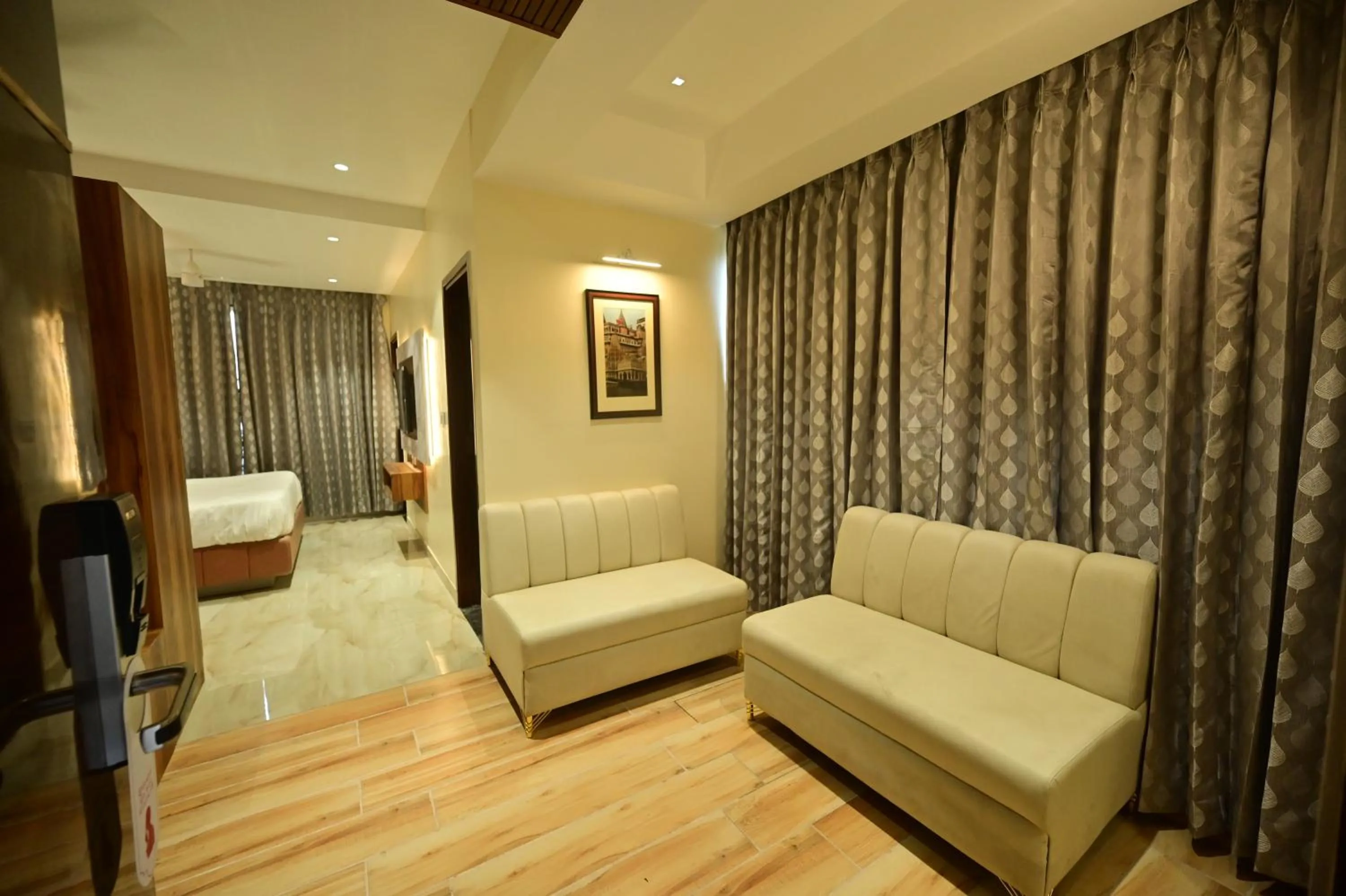 Living room in Hotel Vishwam Residency