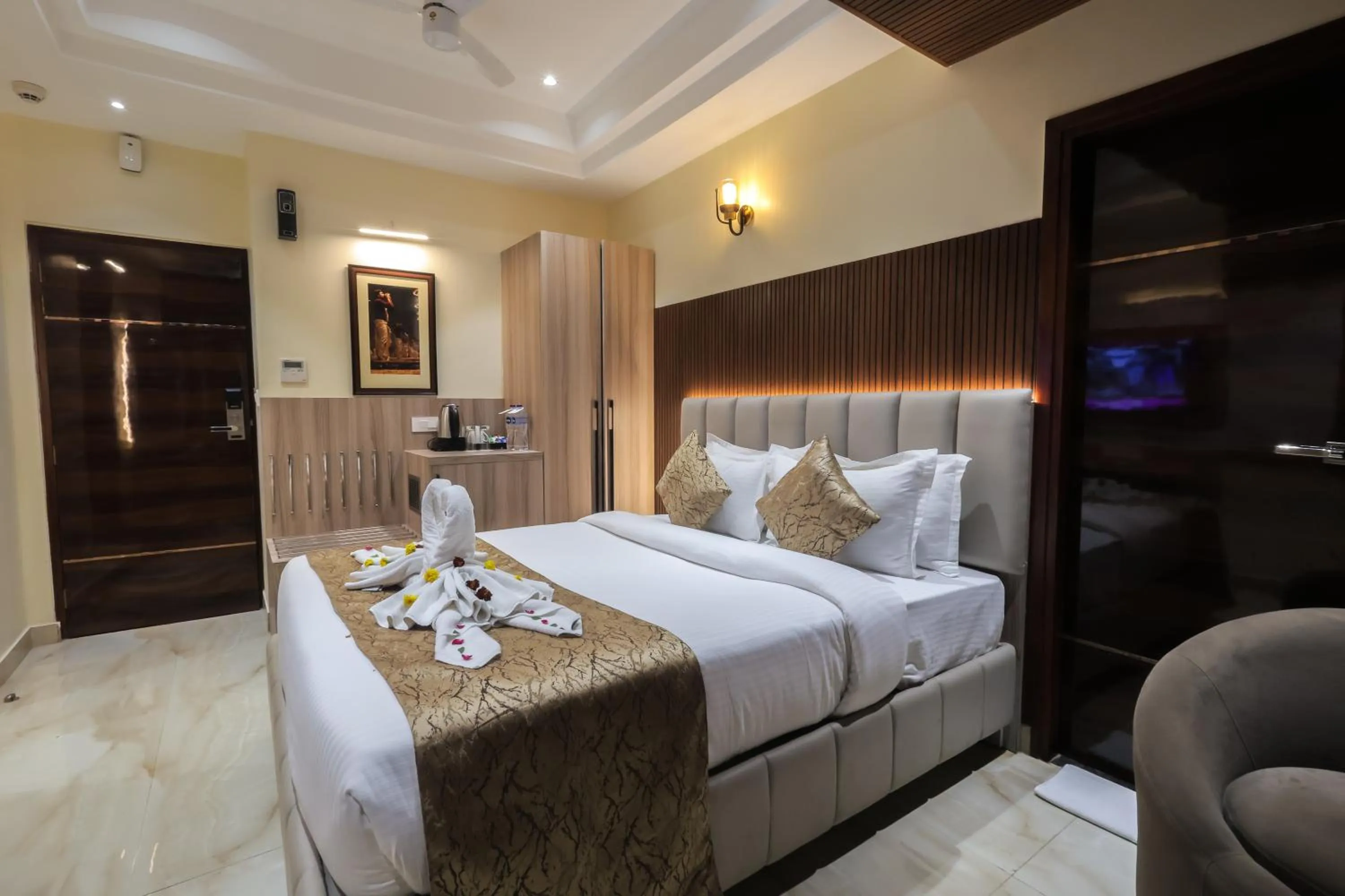 Bedroom, Bed in Hotel Vishwam Residency