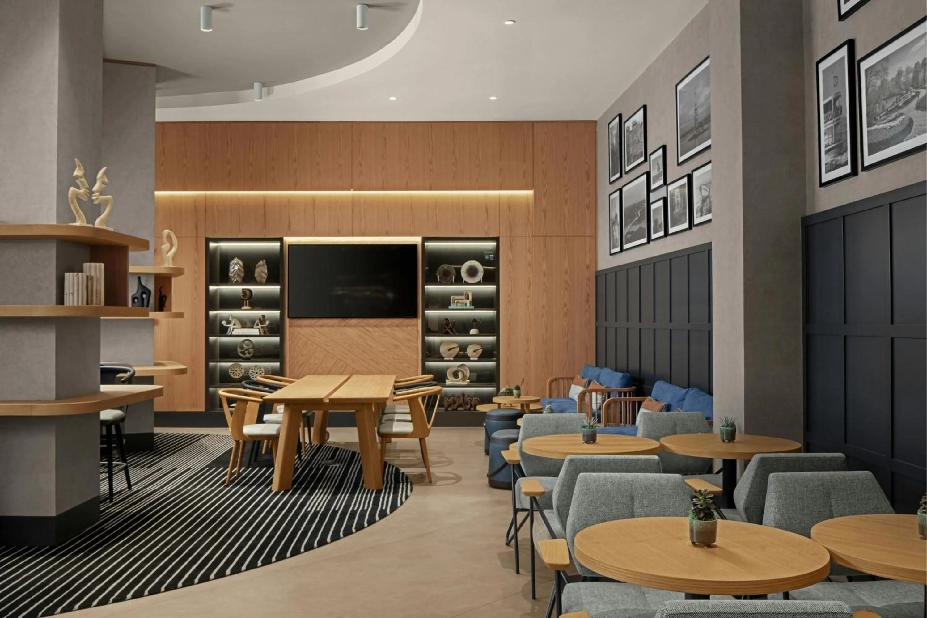 Lobby or reception in Four Points by Sheraton Istanbul Pendik