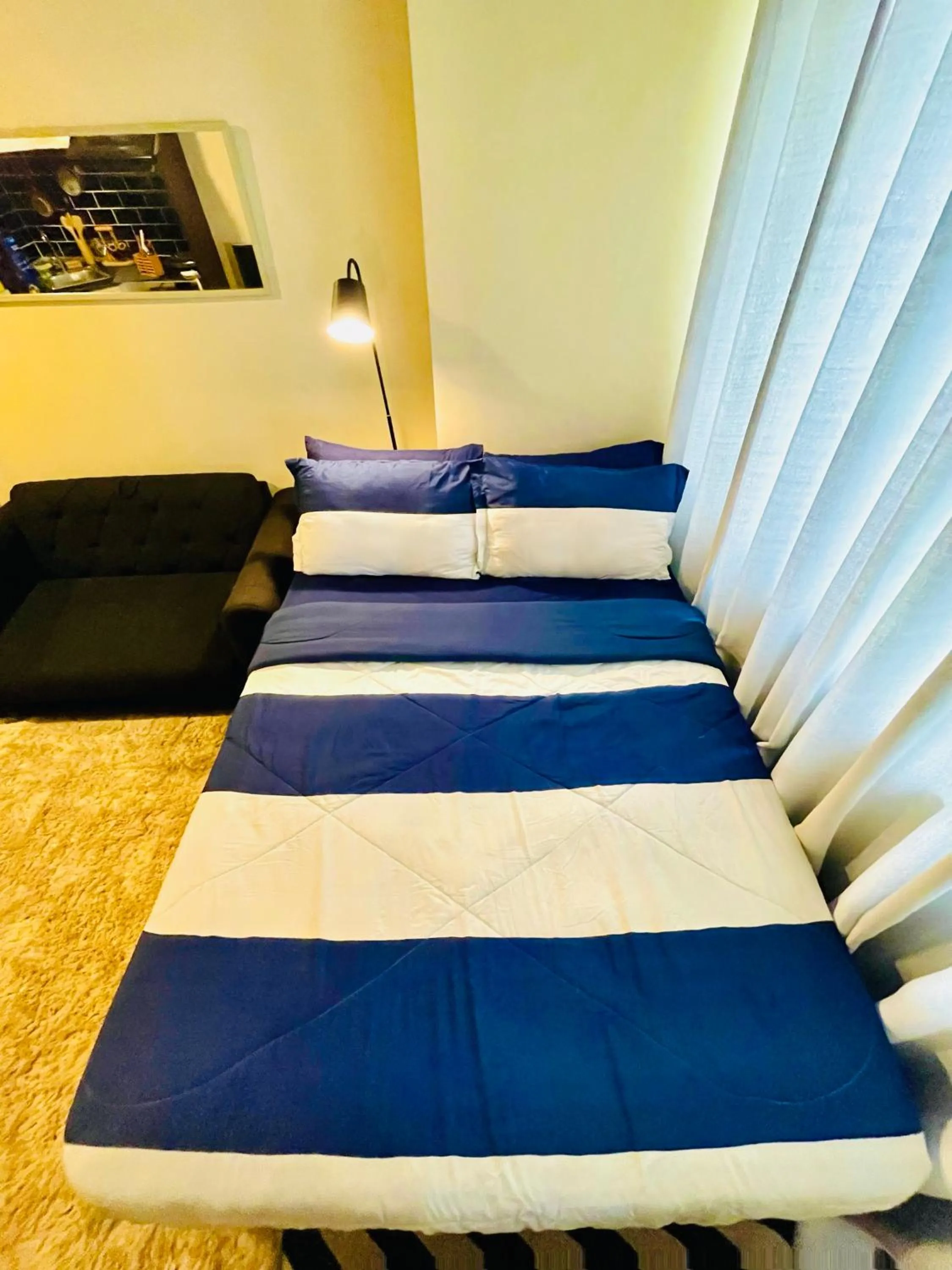 Bed in Avida Towers Atria