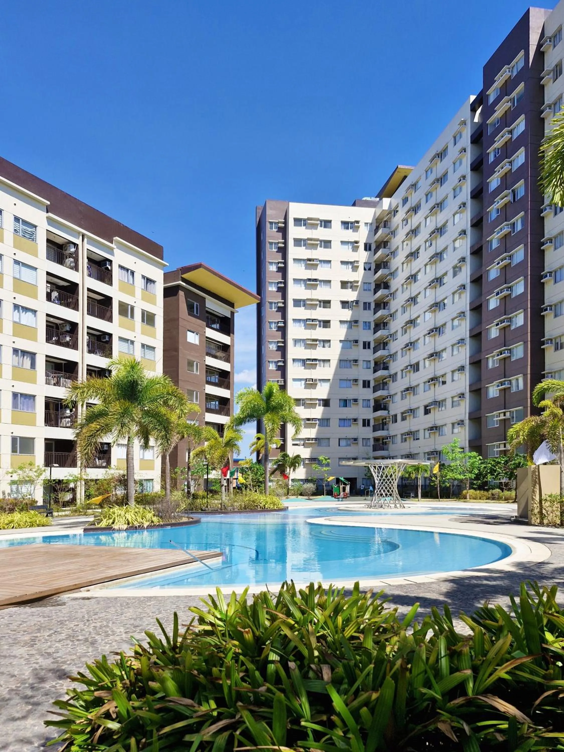 Property building in Avida Towers Atria