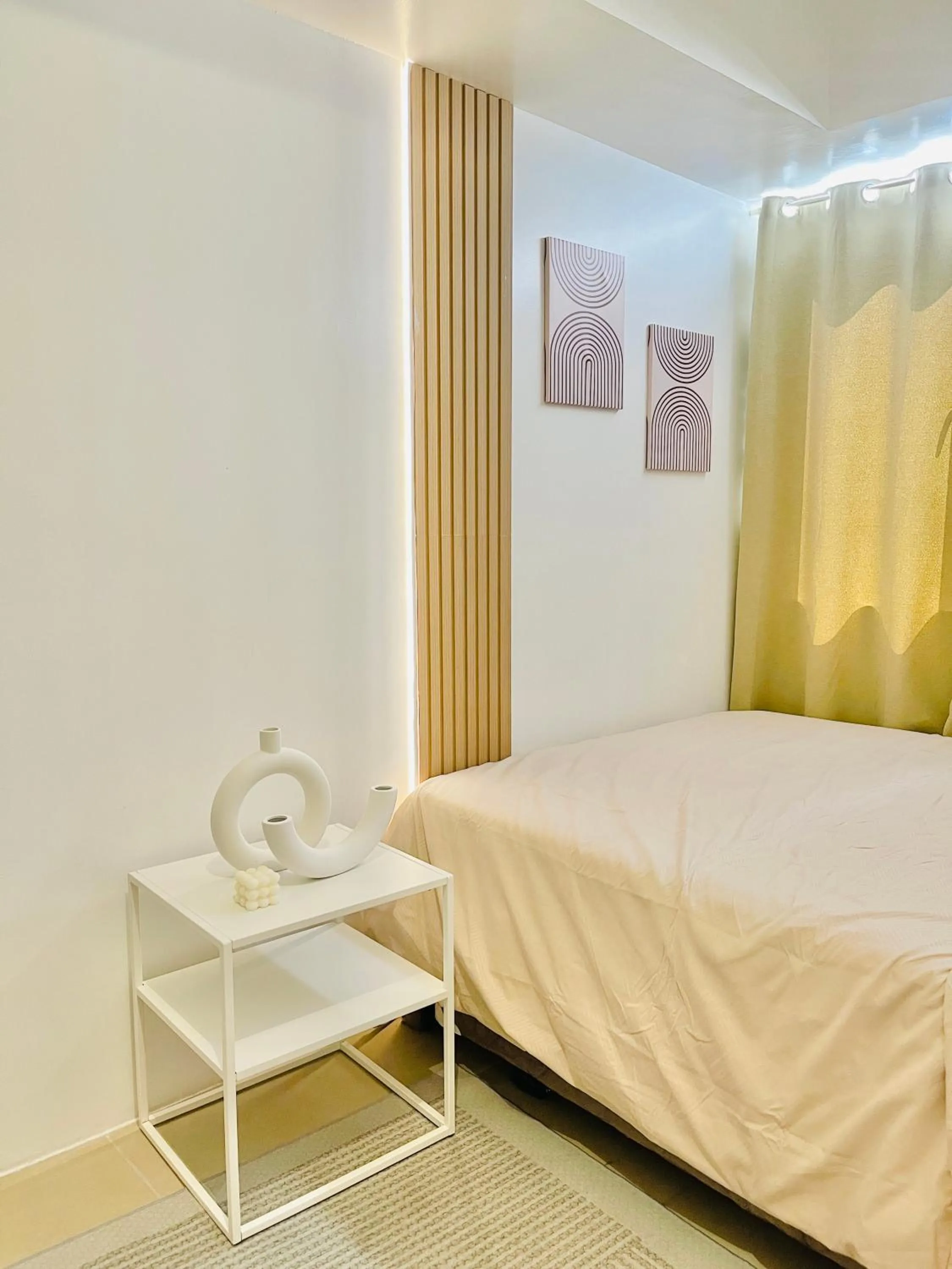 Bedroom, Bed in Avida Towers Atria