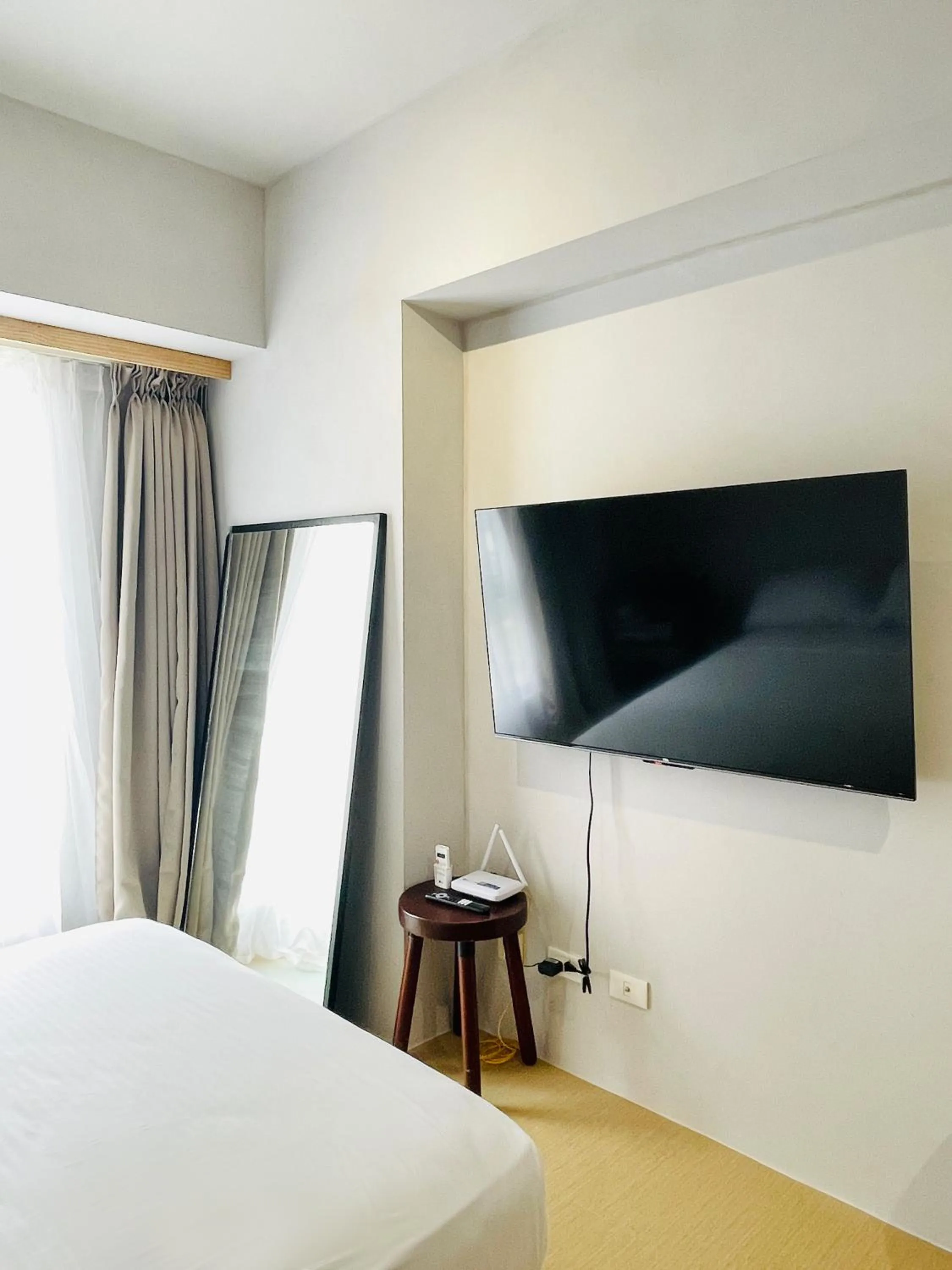 Bed in Avida Towers Atria