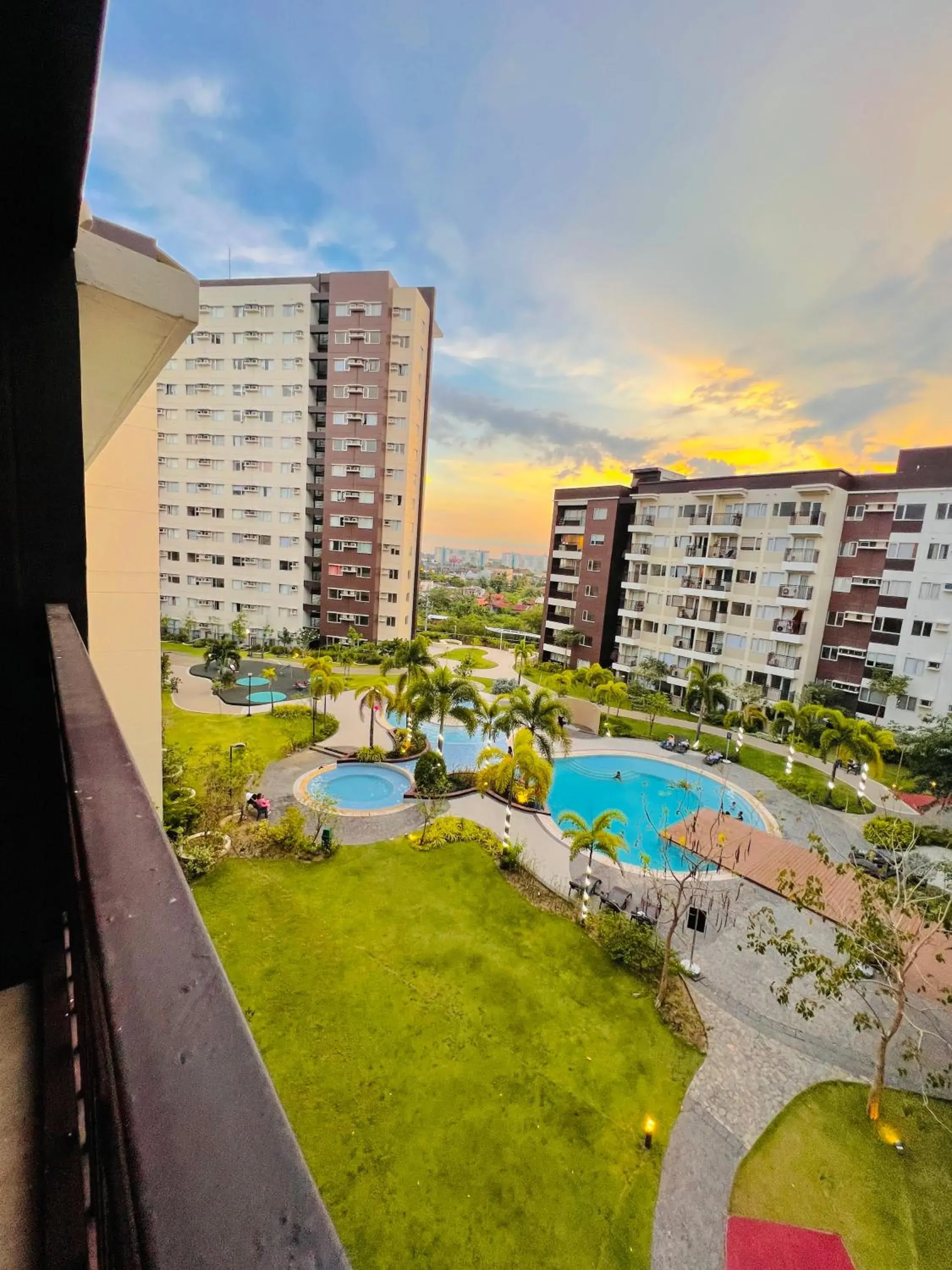 Pool view in Avida Towers Atria Pool view in Avida Towers Atria