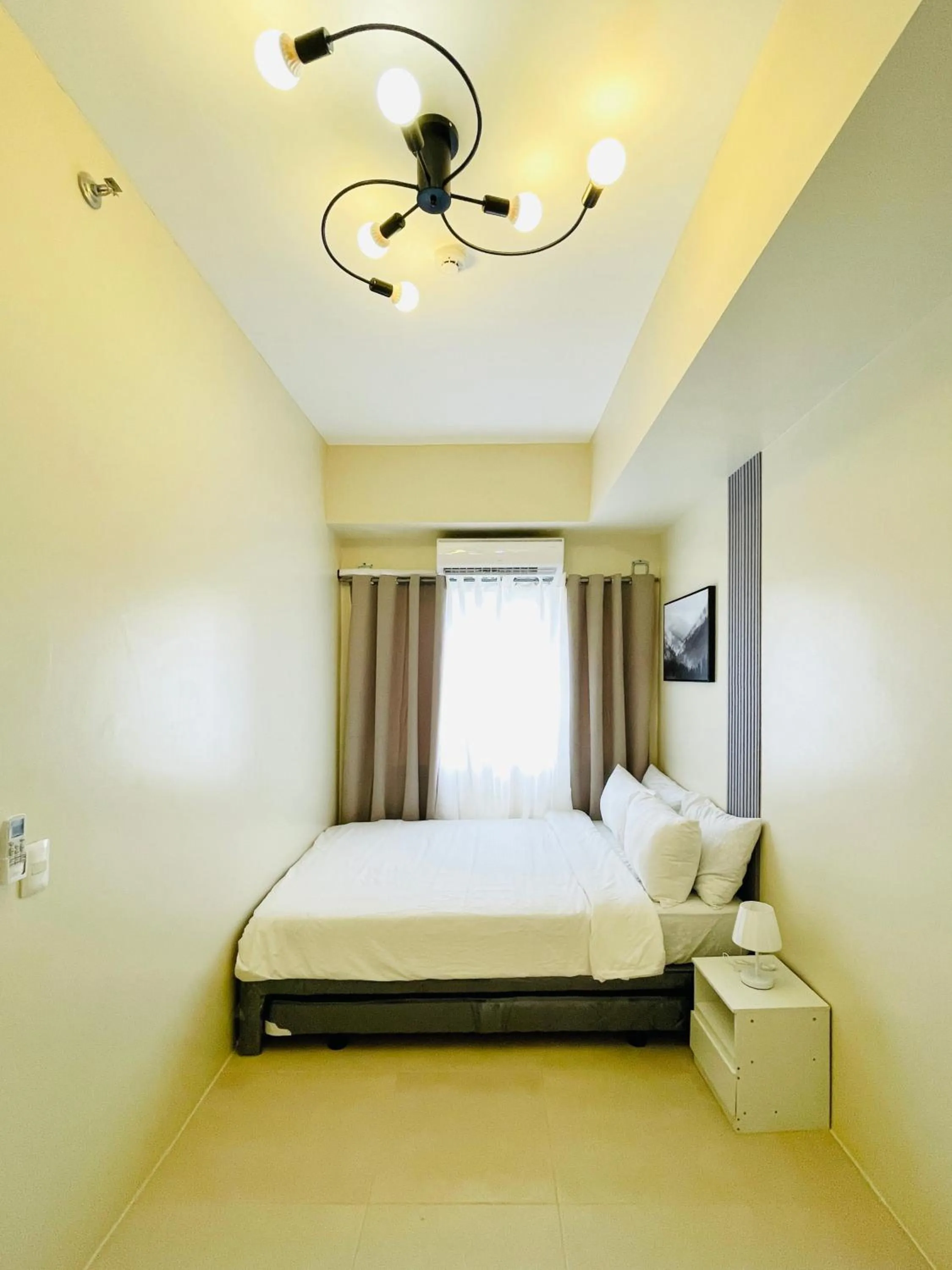 Bedroom, Bed in Avida Towers Atria