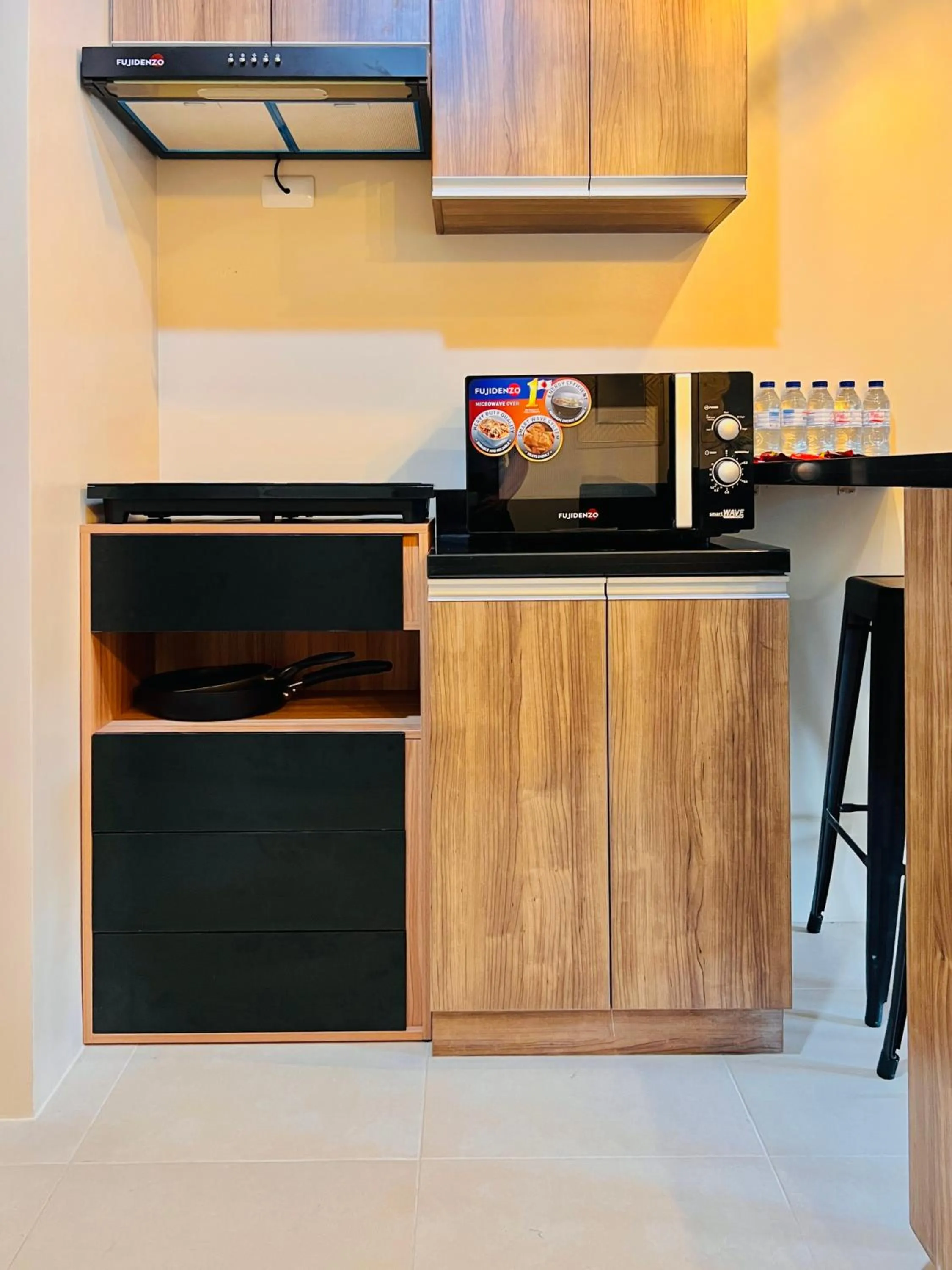 Kitchen or kitchenette in Avida Towers Atria