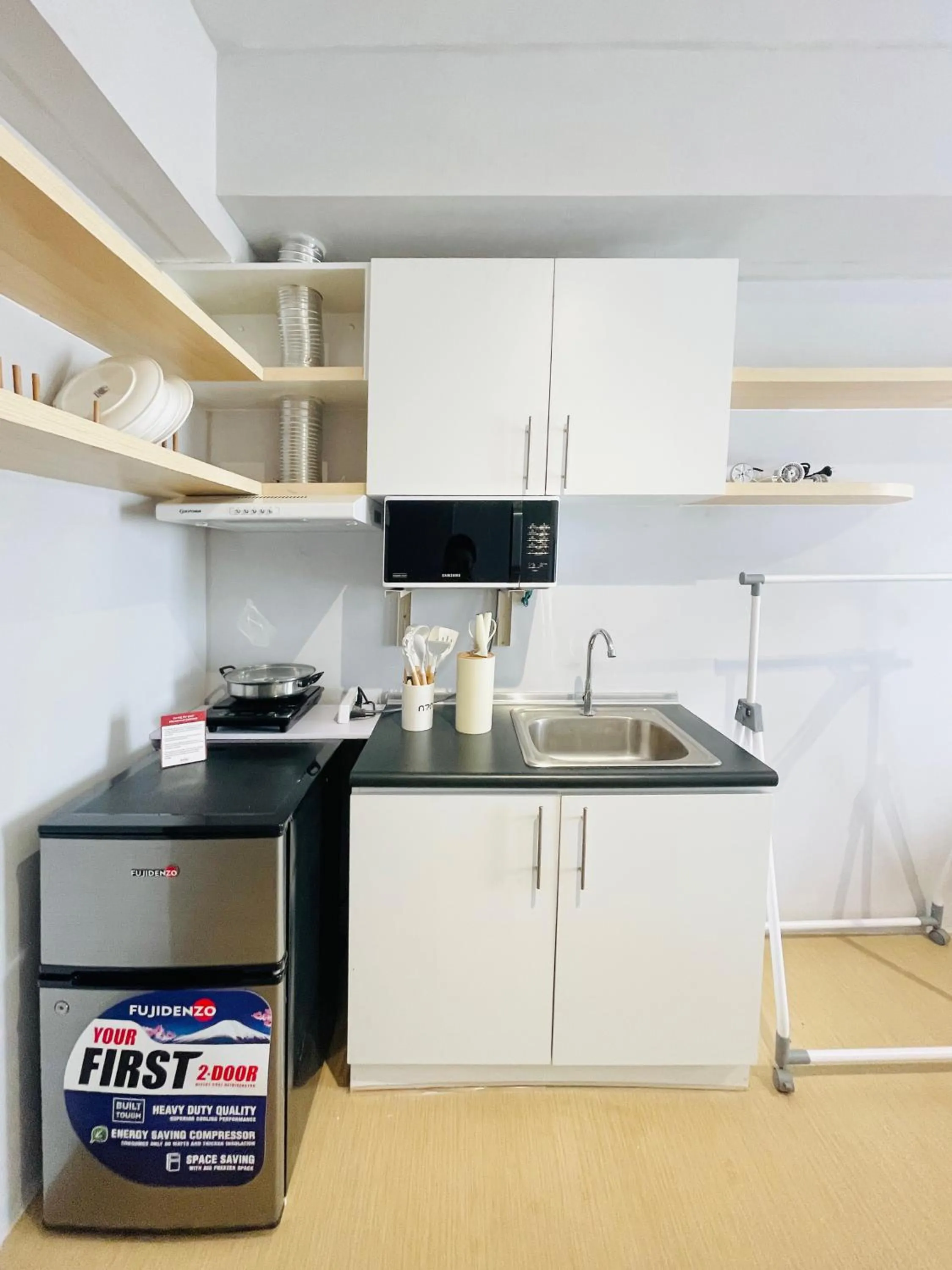 Kitchen or kitchenette in Avida Towers Atria